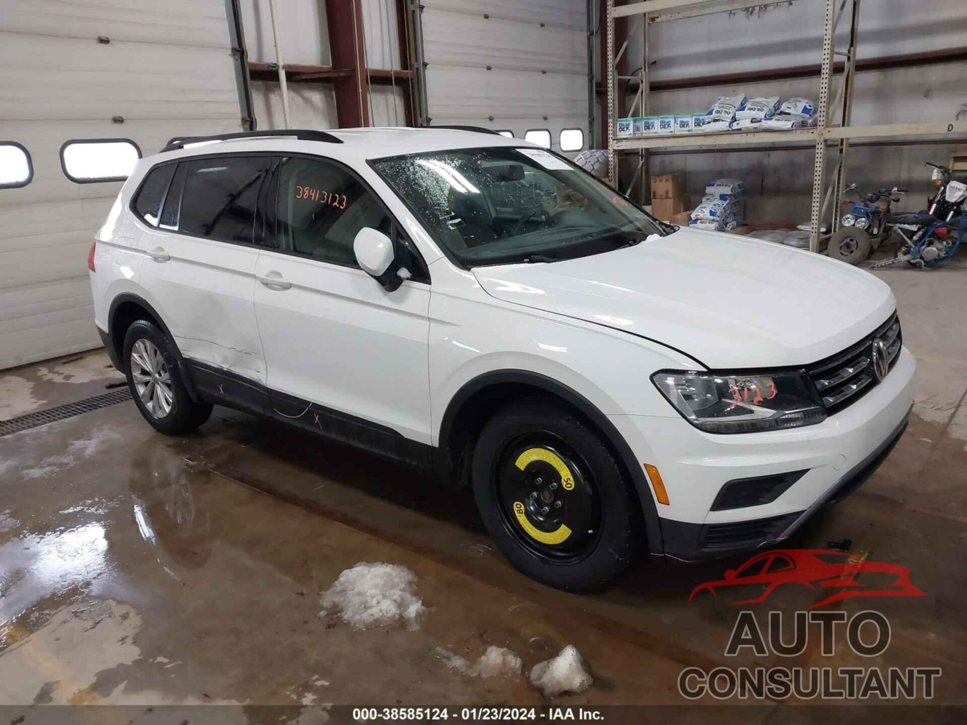 VOLKSWAGEN TIGUAN 2018 - 3VV0B7AX5JM080071