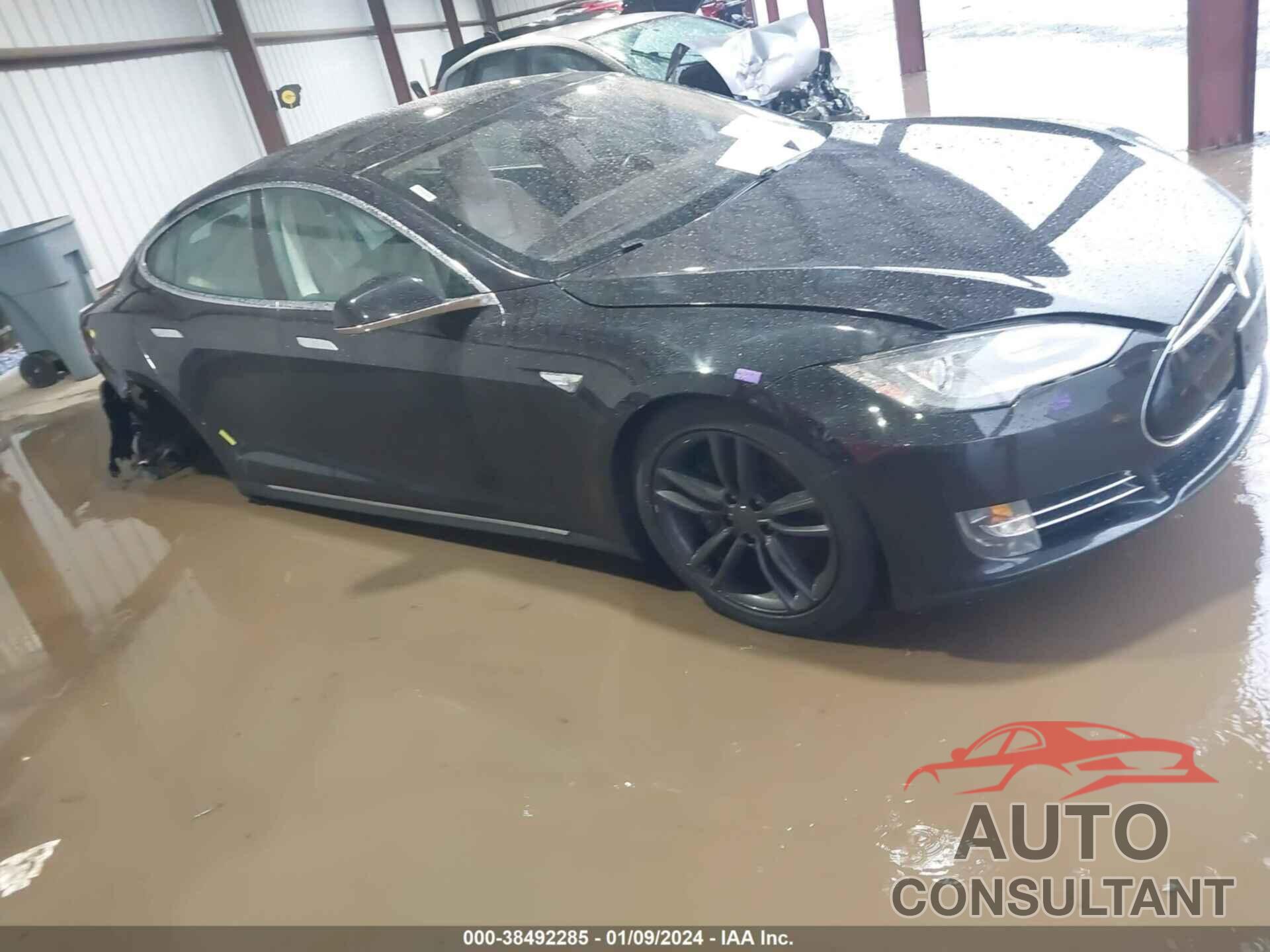 TESLA MODEL S 2016 - 5YJSA1E25GF119809