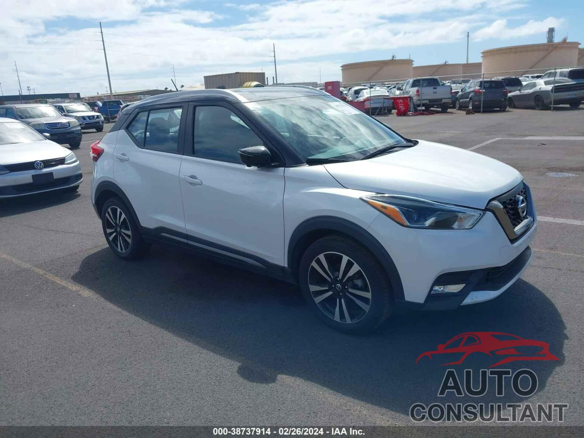 NISSAN KICKS 2019 - 3N1CP5CU3KL507858