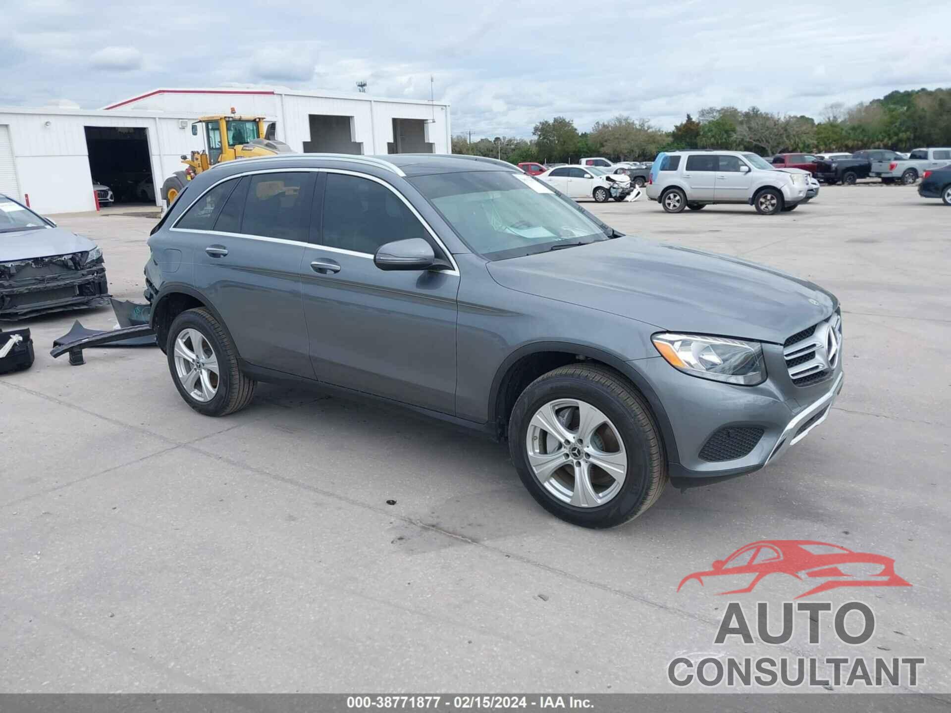 MERCEDES-BENZ GLC 300 2017 - WDC0G4JB8HV011582