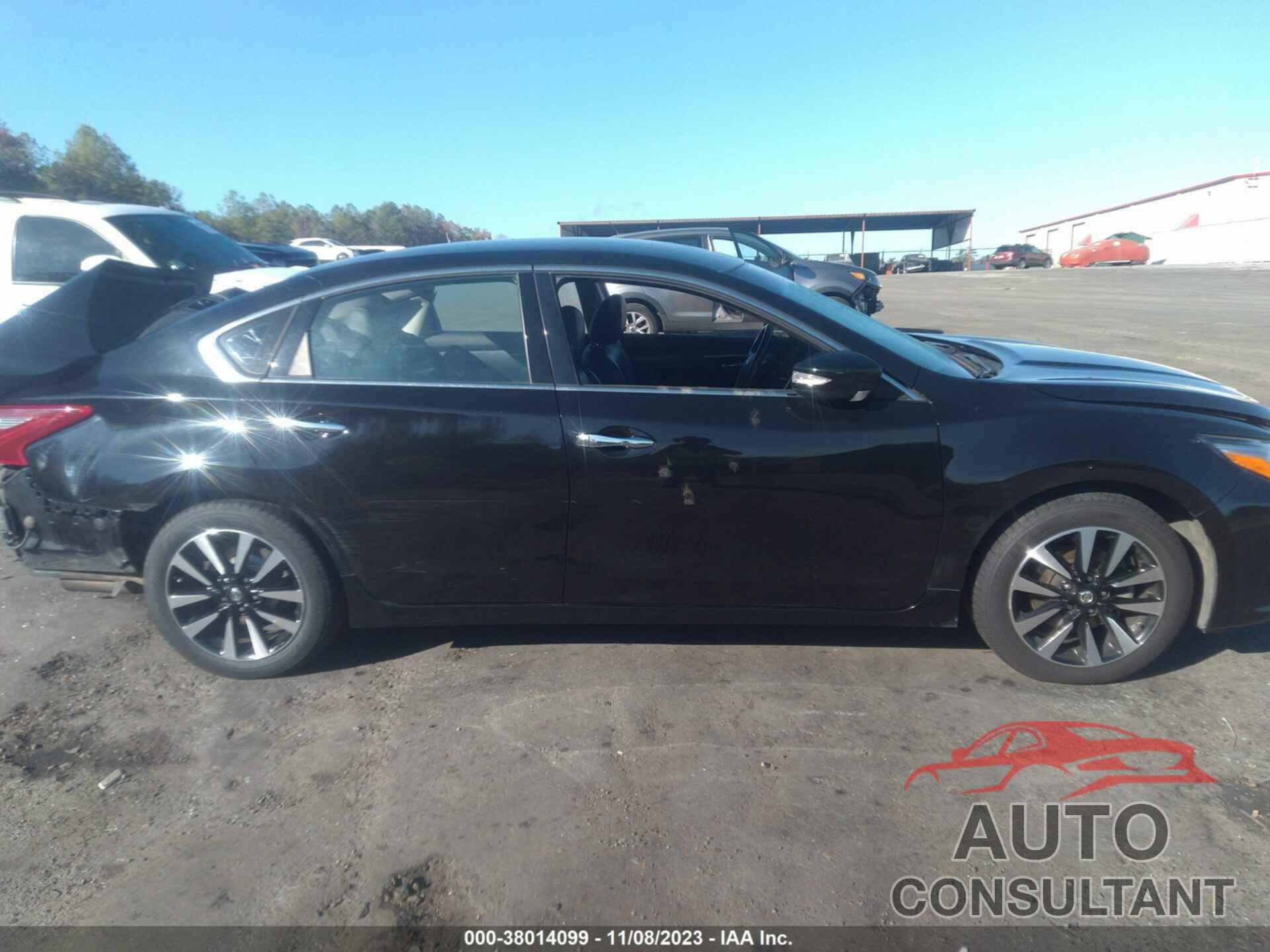 NISSAN ALTIMA 2018 - 1N4AL3AP2JC200294