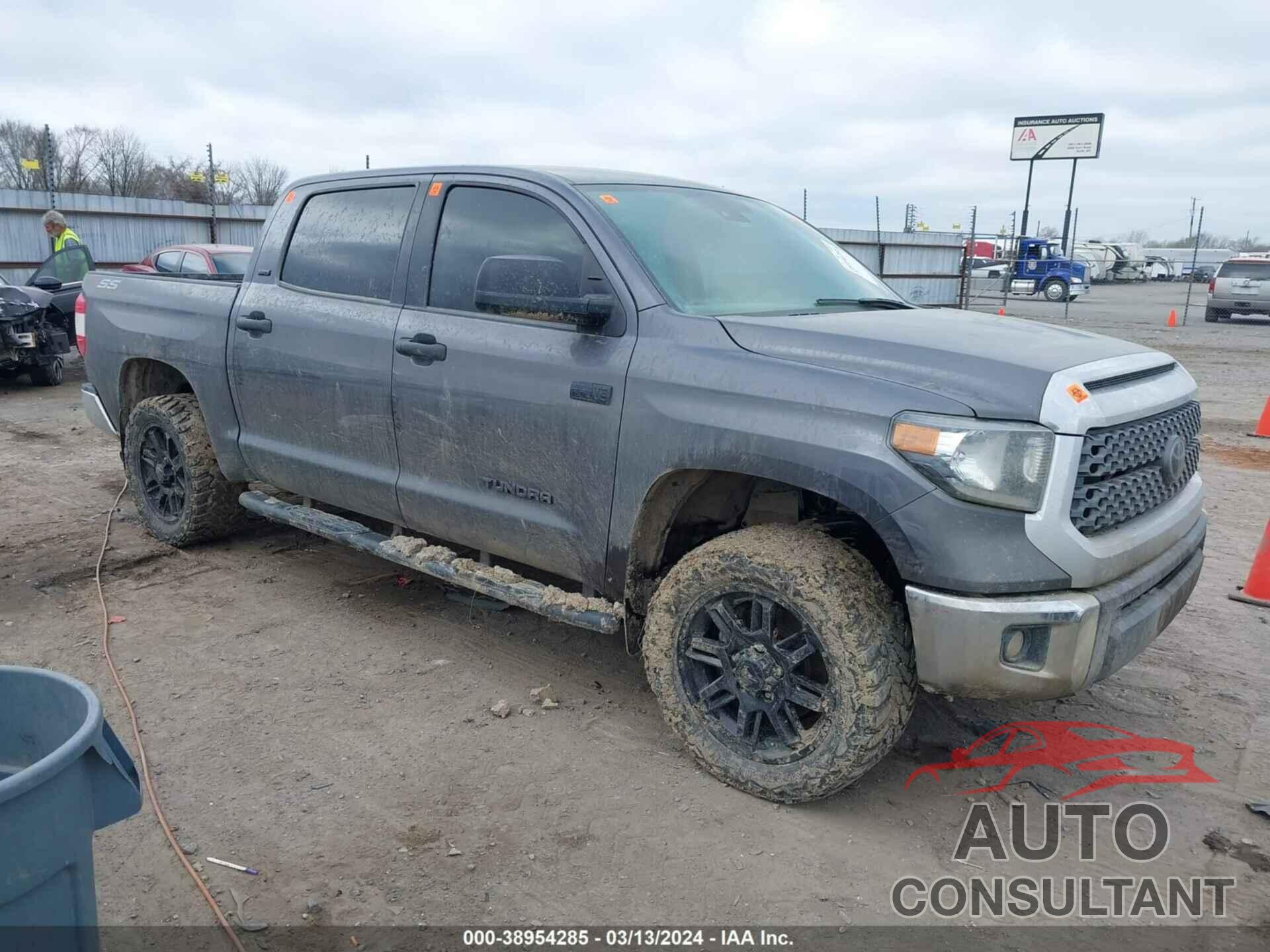 TOYOTA TUNDRA 2021 - 5TFDY5F15MX959933