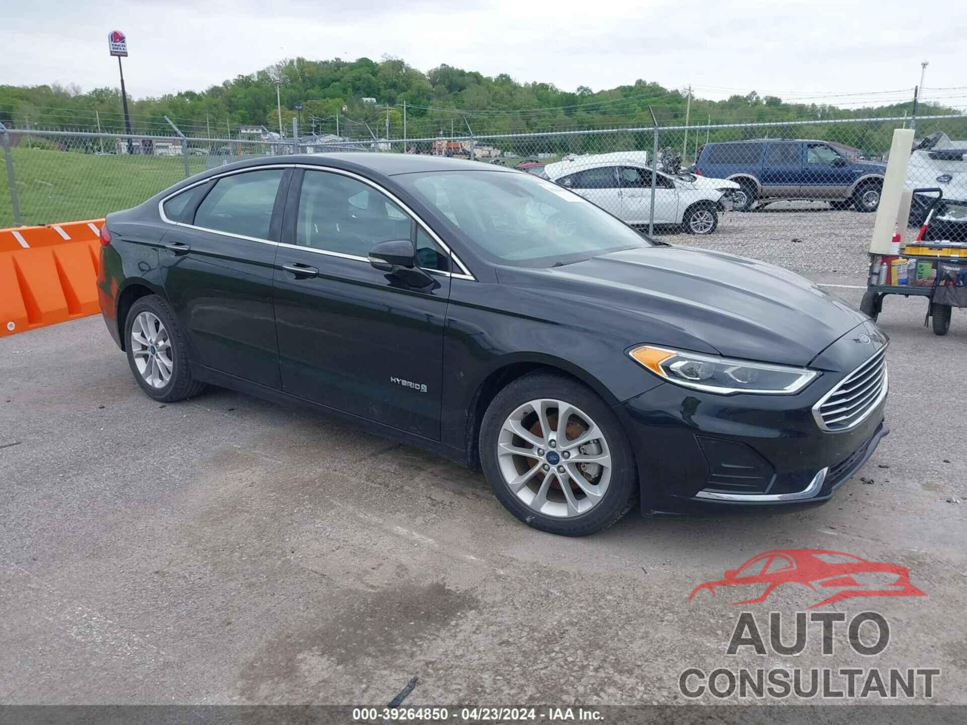 FORD FUSION HYBRID 2019 - 3FA6P0MU2KR182974