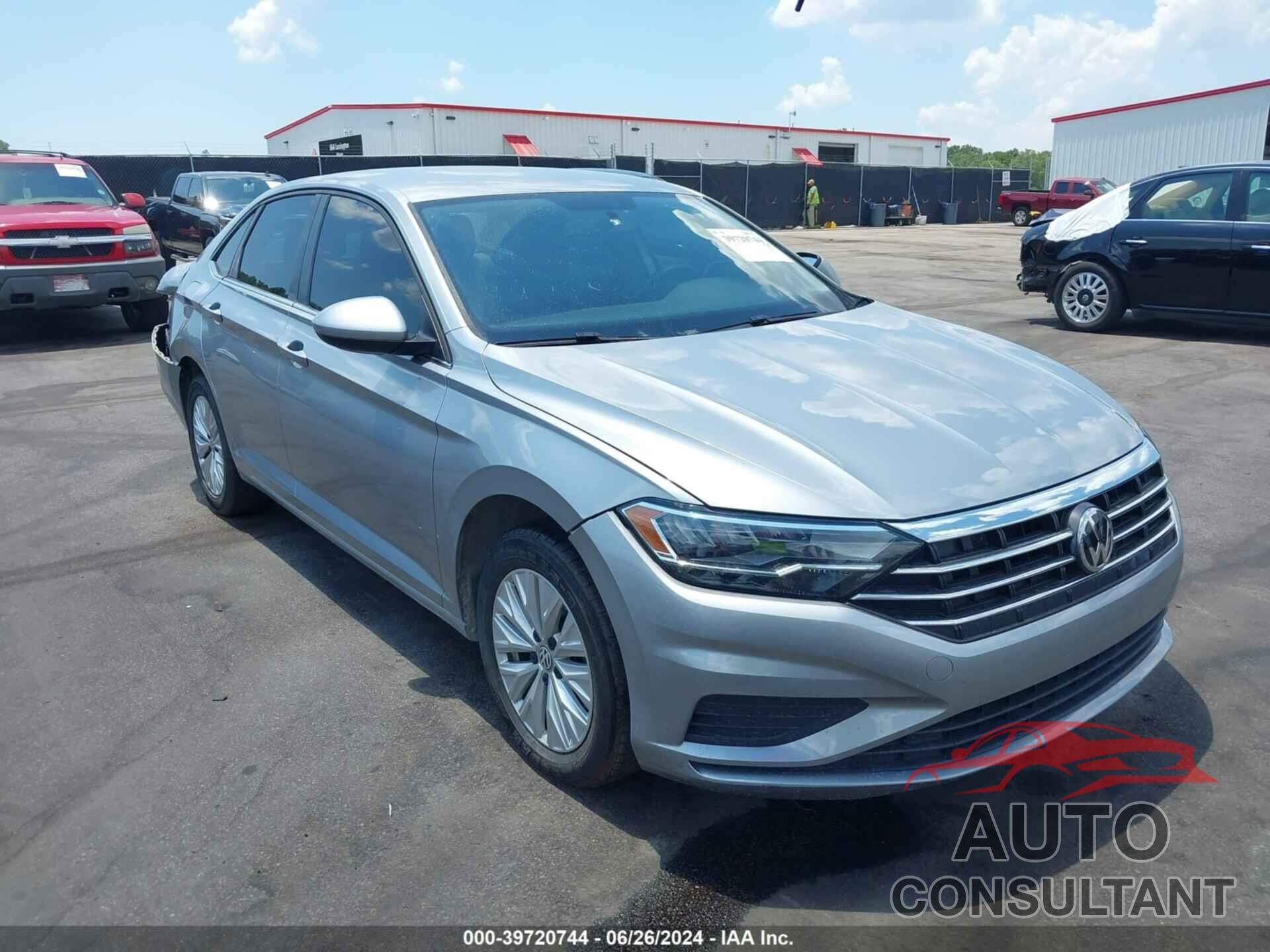 VOLKSWAGEN JETTA 2019 - 3VWN57BU9KM245487