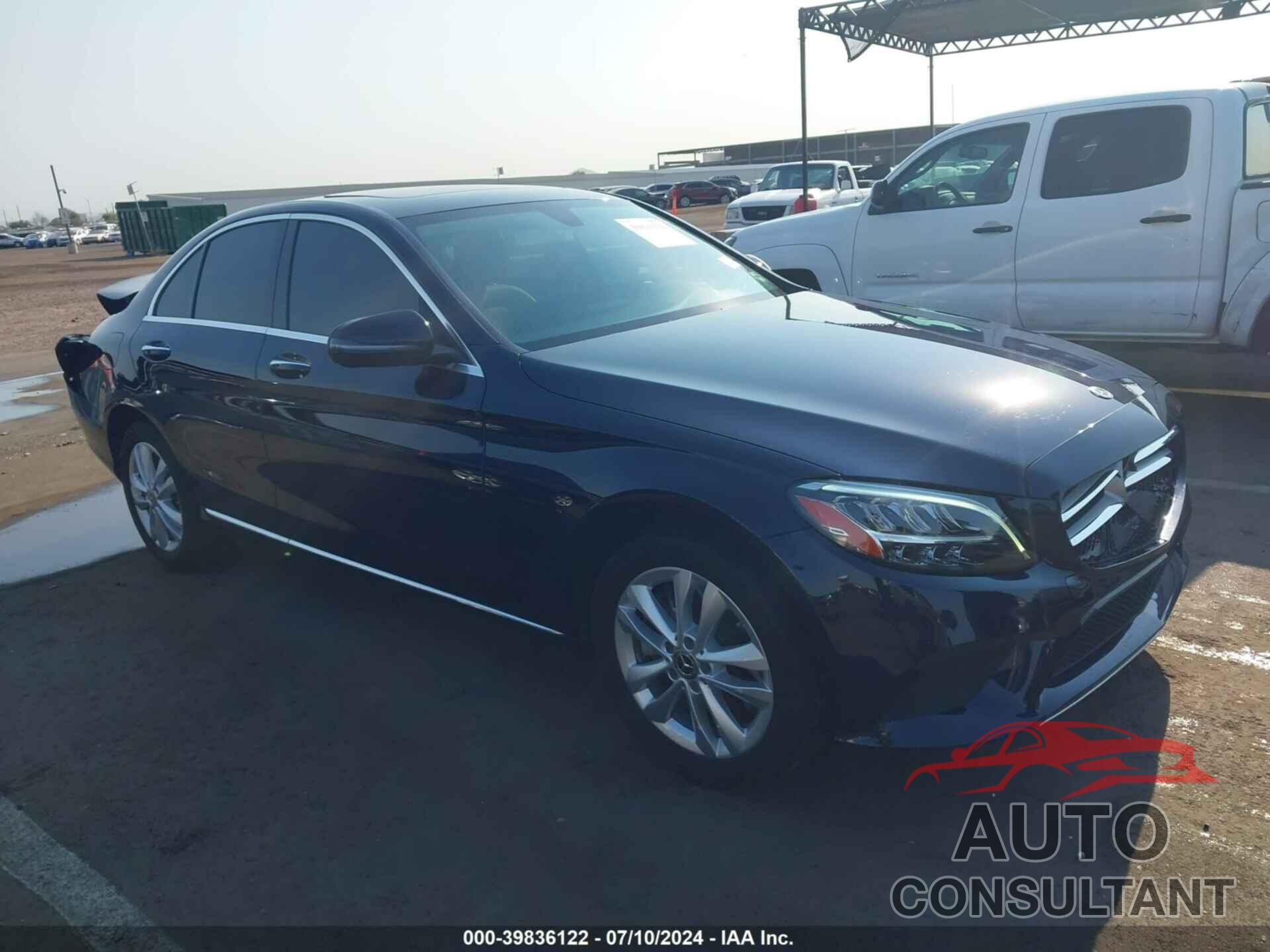 MERCEDES-BENZ C 300 2019 - 55SWF8EB3KU319736