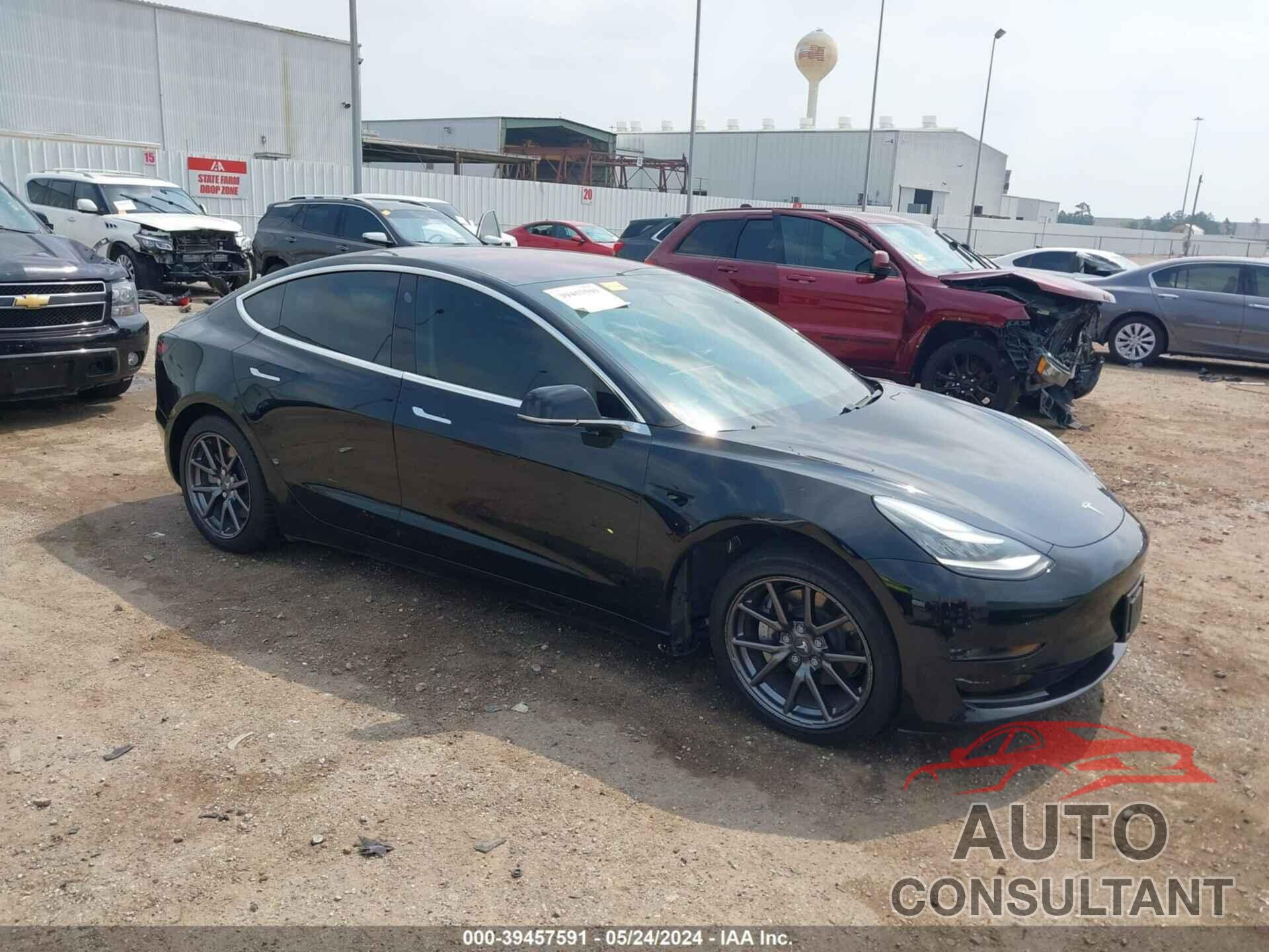 TESLA MODEL 3 2018 - 5YJ3E1EB9JF127508