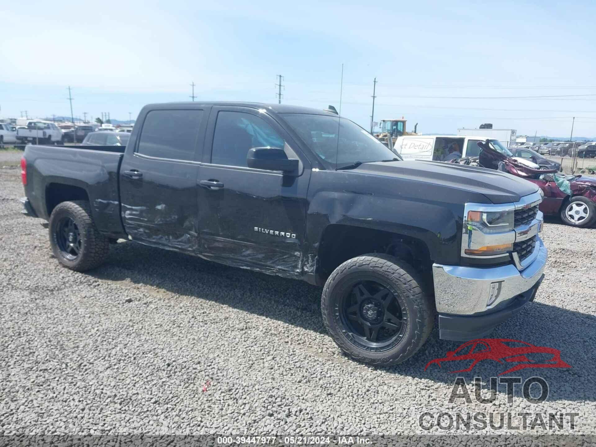 CHEVROLET SILVERADO 1500 2018 - 3GCUKREC9JG617672