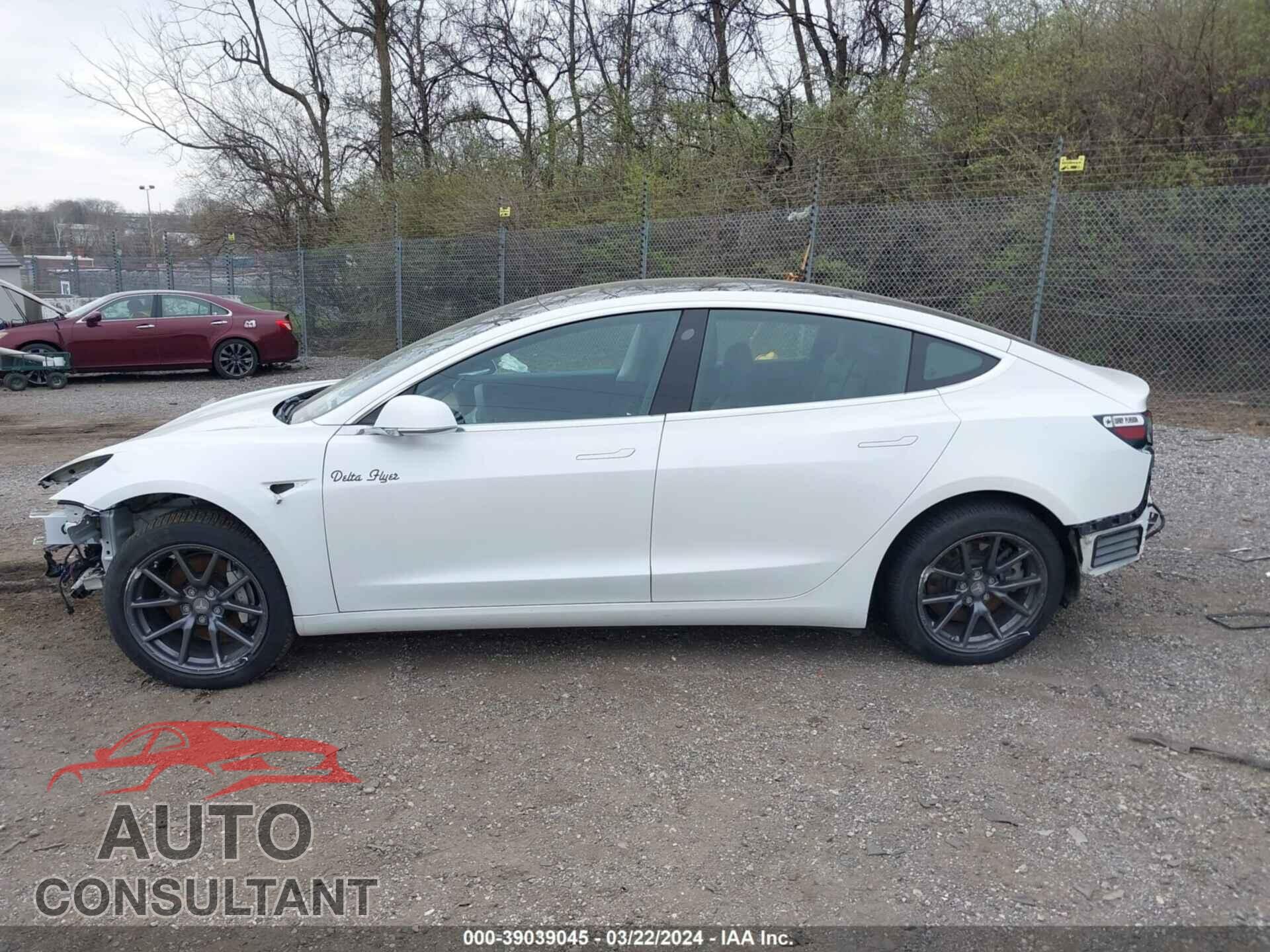 TESLA MODEL 3 2020 - 5YJ3E1EA0LF504236
