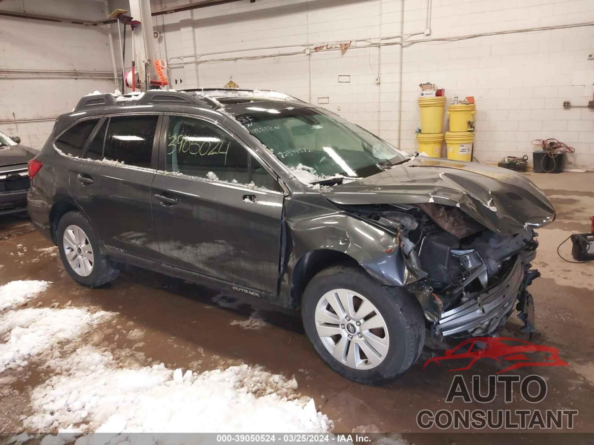 SUBARU OUTBACK 2018 - 4S4BSENCXJ3212404
