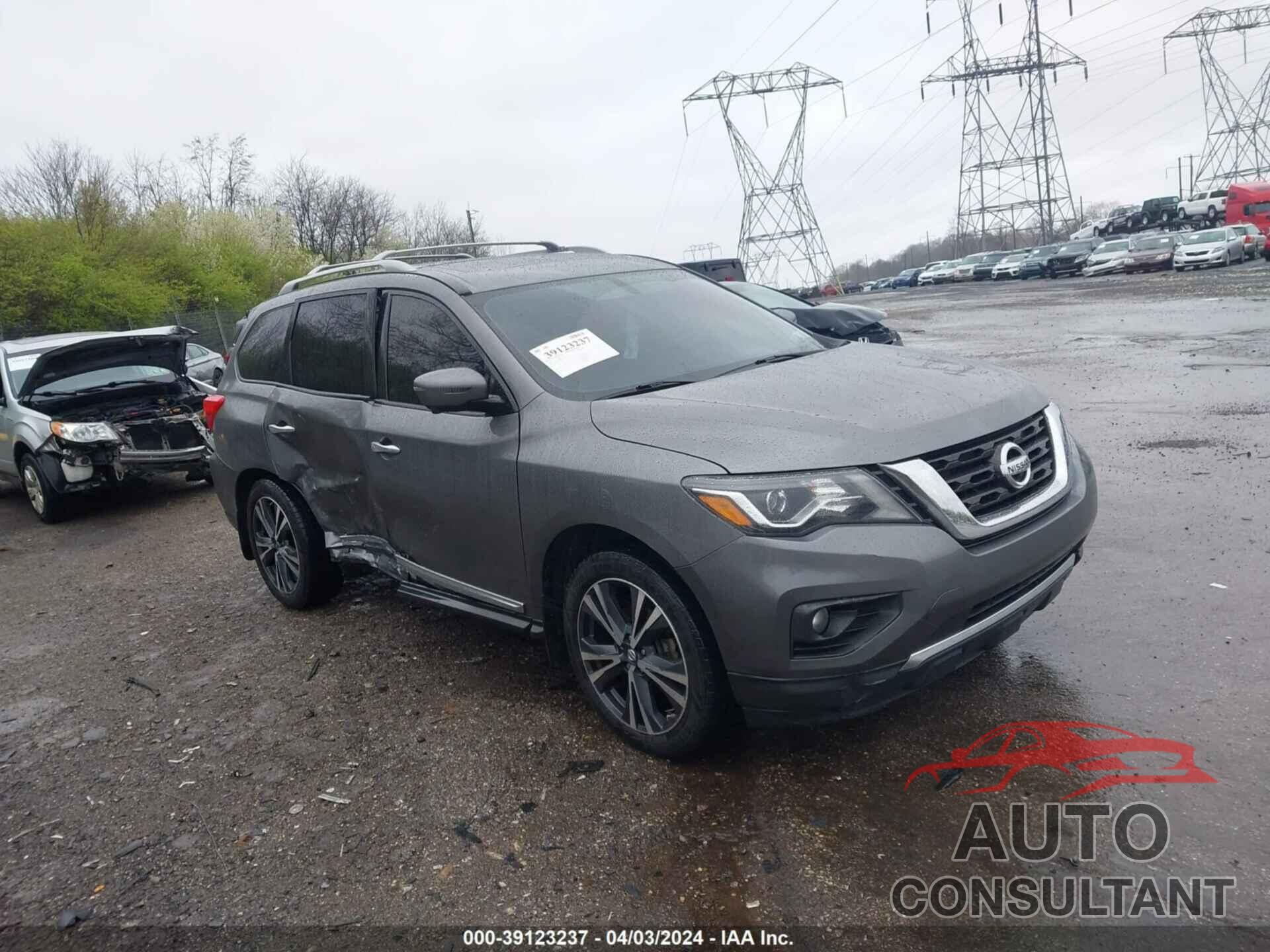 NISSAN PATHFINDER 2018 - 5N1DR2MM4JC624850