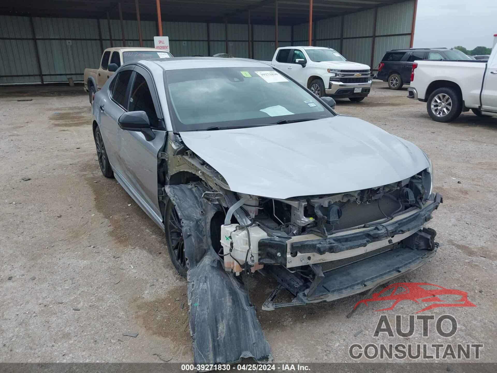 TOYOTA CAMRY 2019 - 4T1B11HK5KU255204