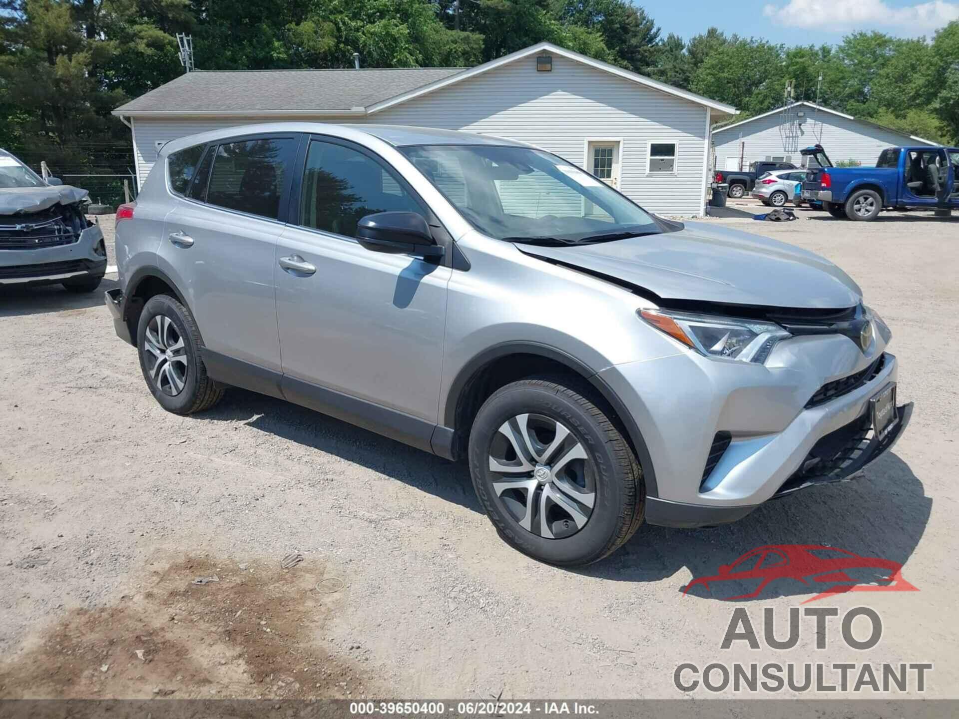 TOYOTA RAV4 2018 - JTMBFREV1JJ231548