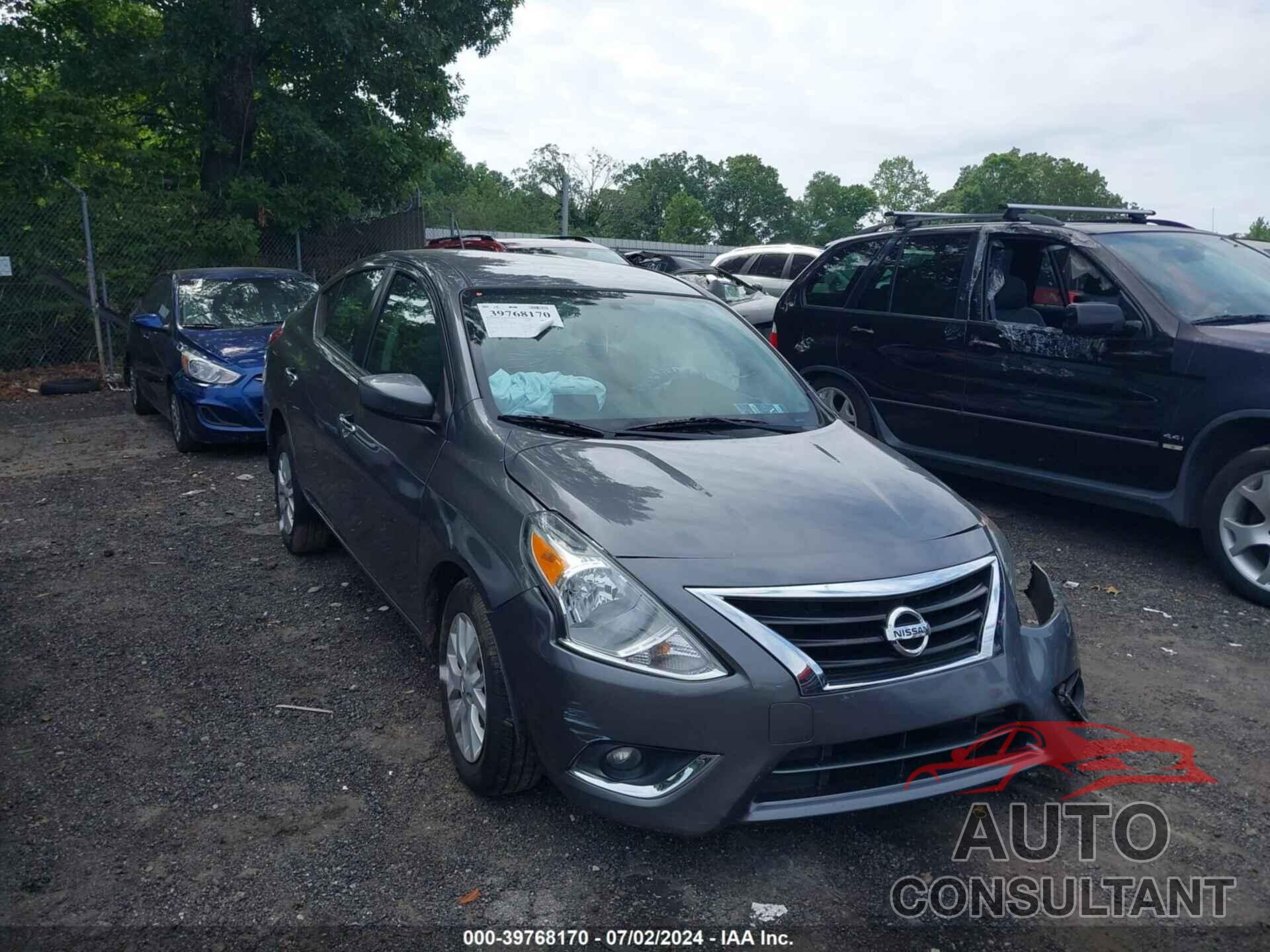 NISSAN VERSA 2019 - 3N1CN7AP0KL815536