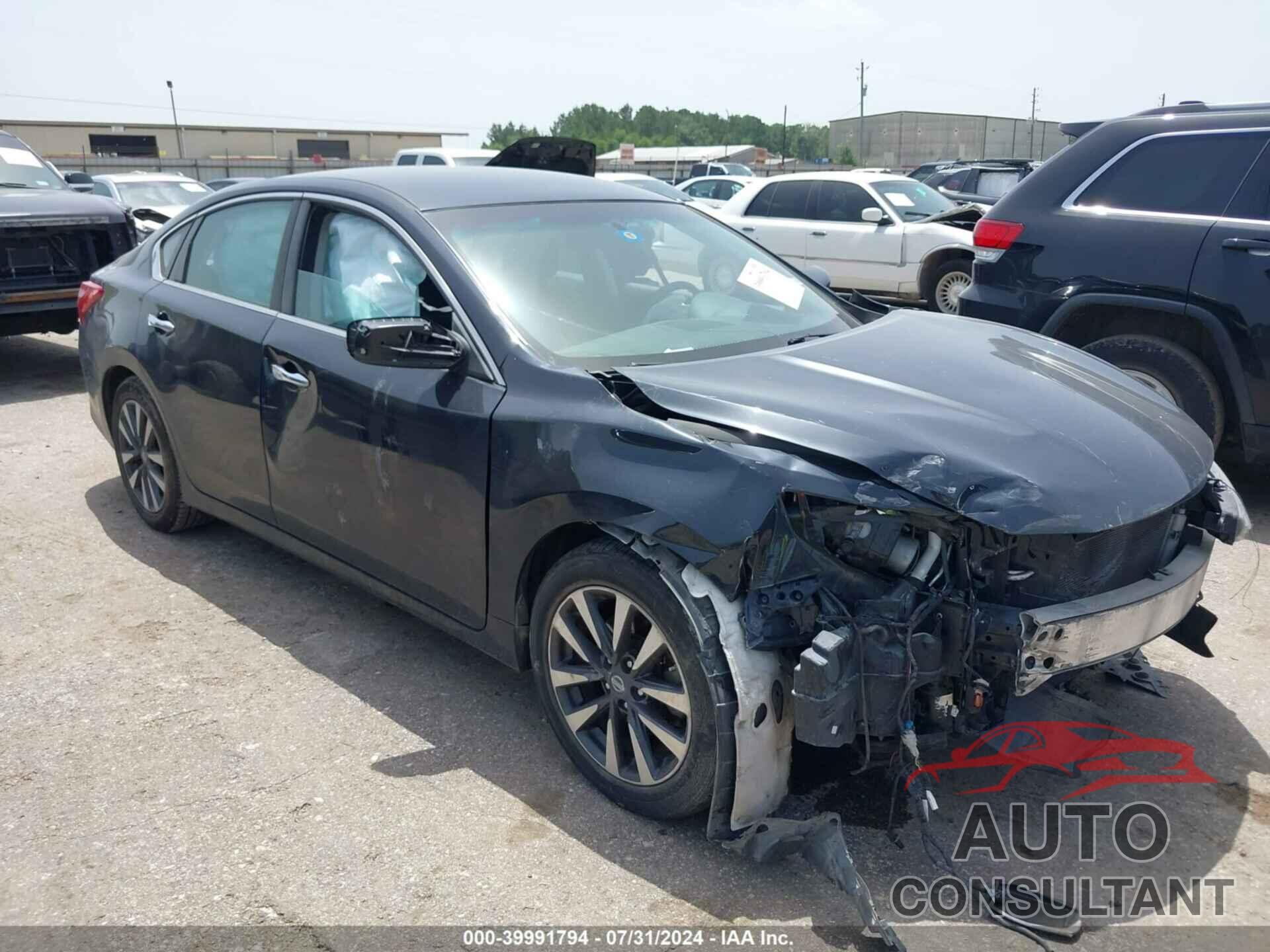 NISSAN ALTIMA 2017 - 1N4AL3AP7HC266852