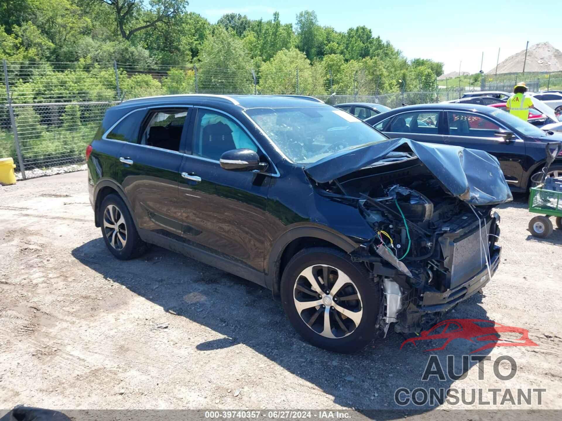 KIA SORENTO 2018 - 5XYPH4A56JG339172