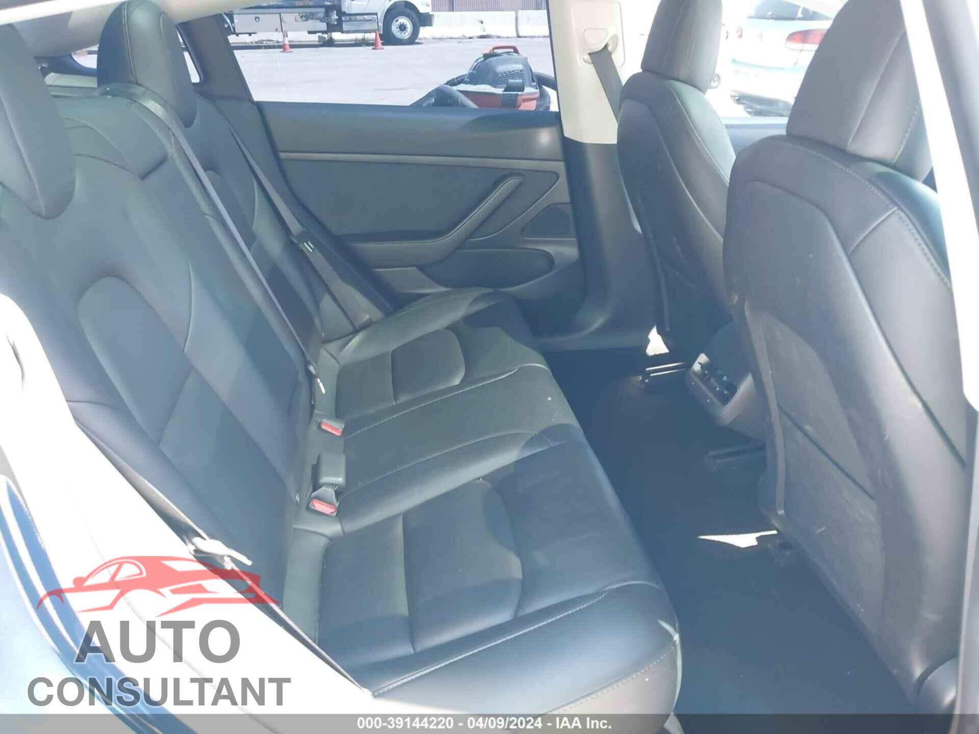 TESLA MODEL 3 2020 - 5YJ3E1EA4LF799311