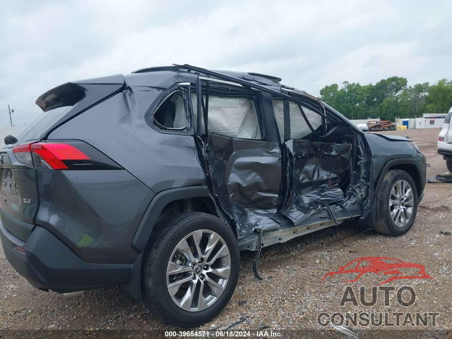 TOYOTA RAV4 2023 - 2T3C1RFV9PC217278