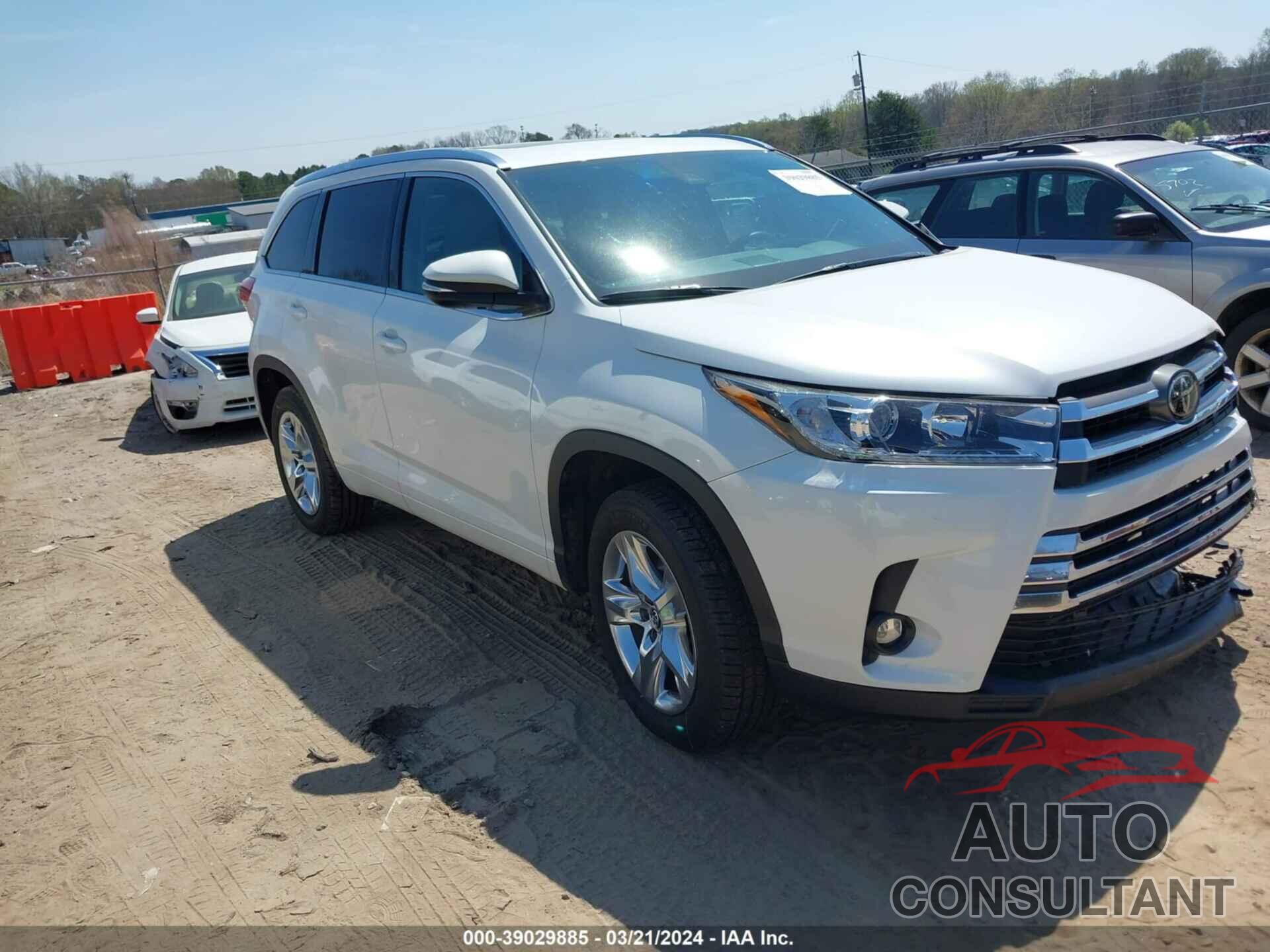 TOYOTA HIGHLANDER 2019 - 5TDYZRFHXKS302387