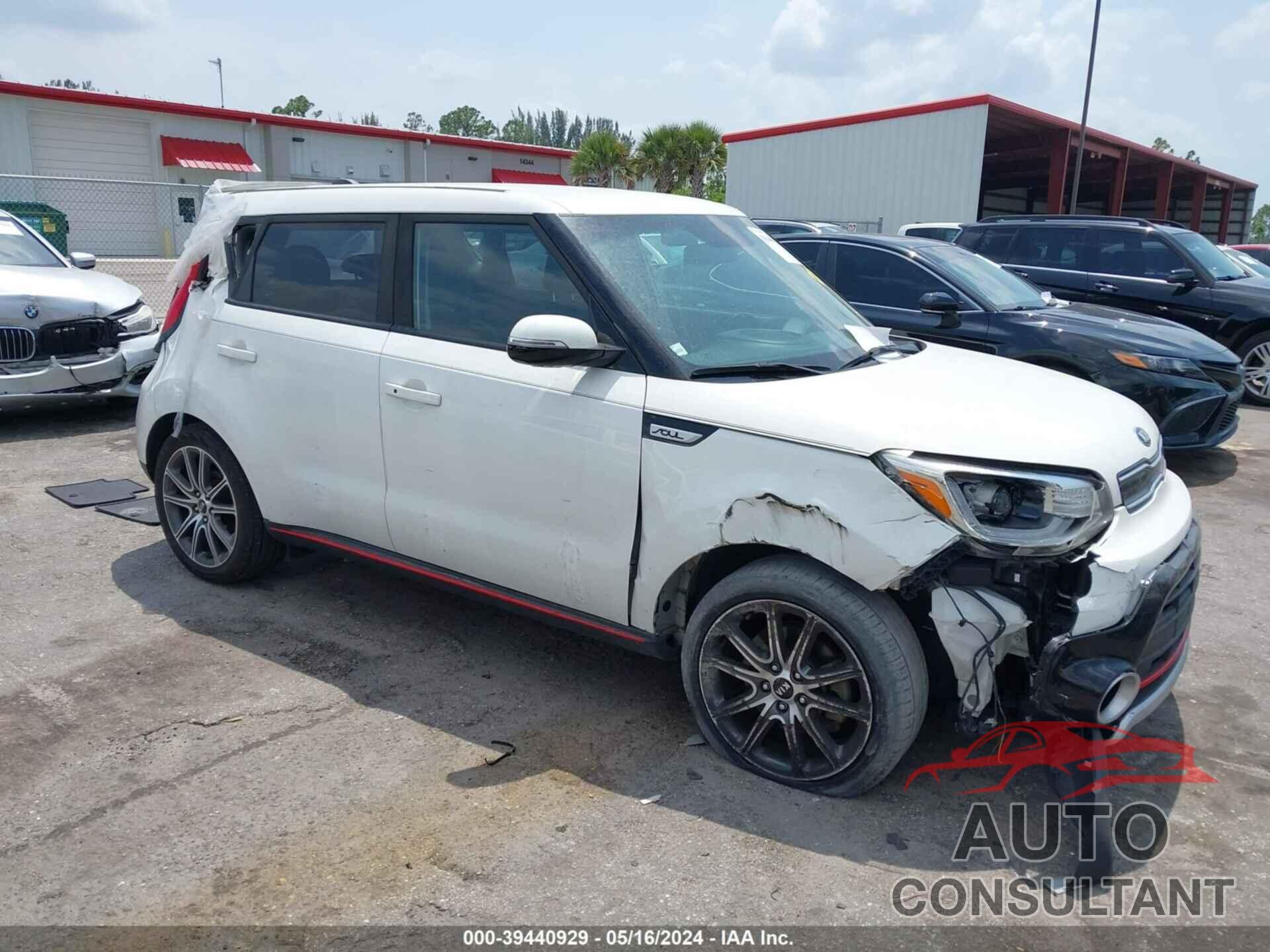 KIA SOUL 2018 - KNDJX3AAXJ7516416