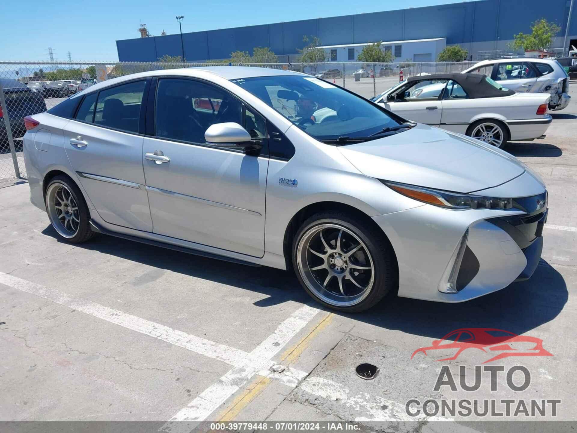 TOYOTA PRIUS PRIME 2017 - JTDKARFP9H3038450