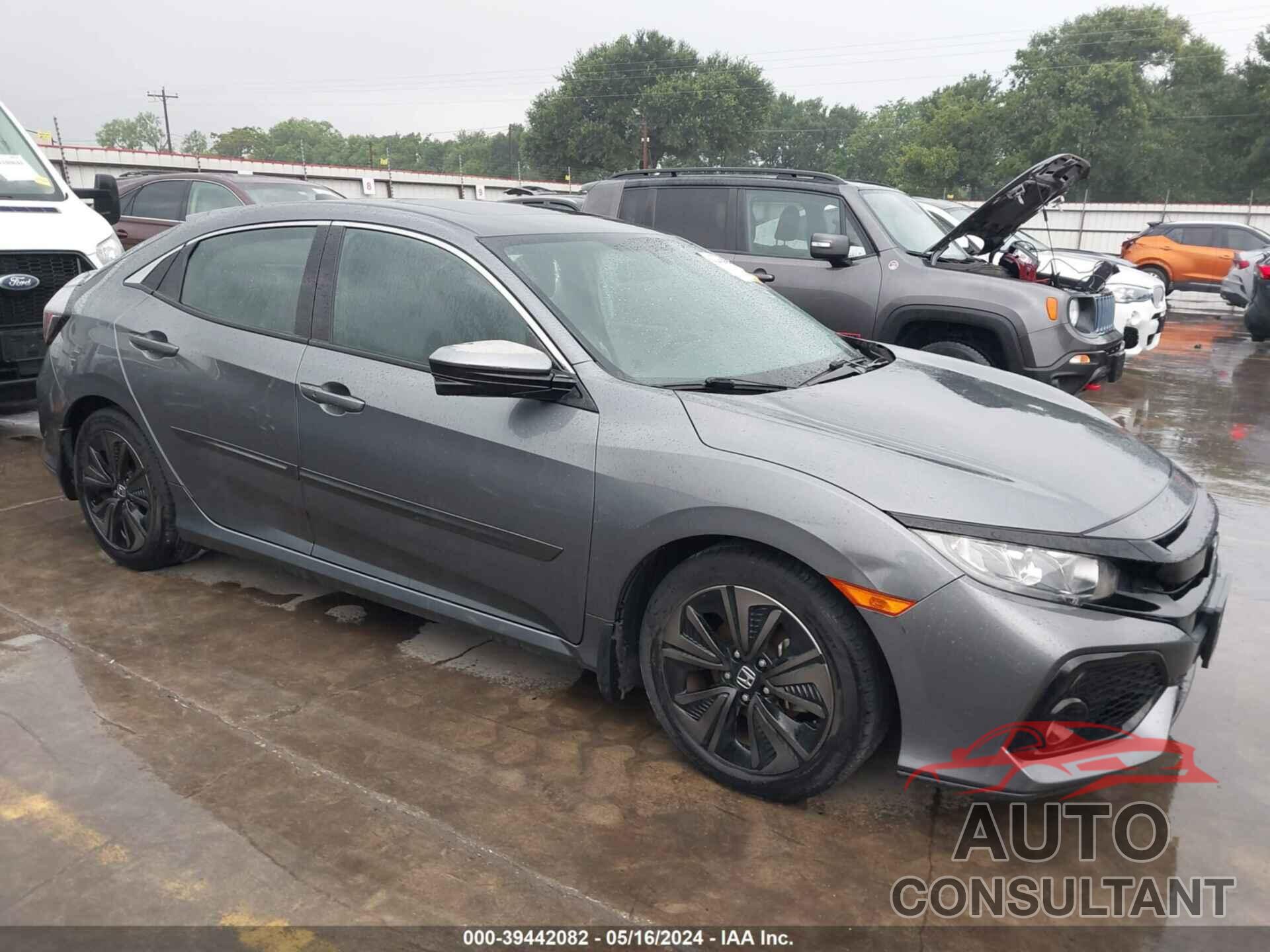 HONDA CIVIC 2018 - SHHFK7H54JU234222