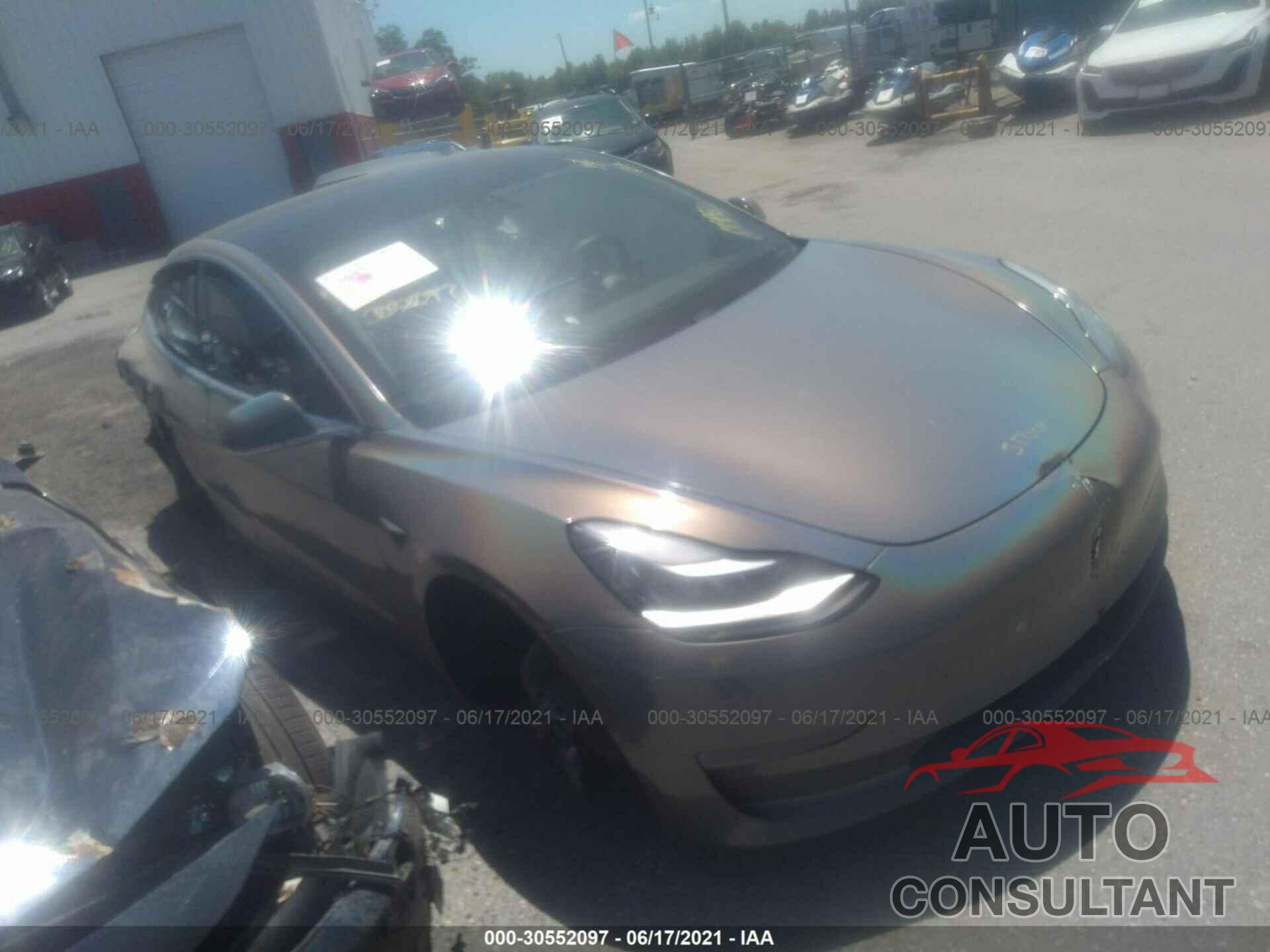 TESLA MODEL 3 2020 - 5YJ3E1EA3LF615511