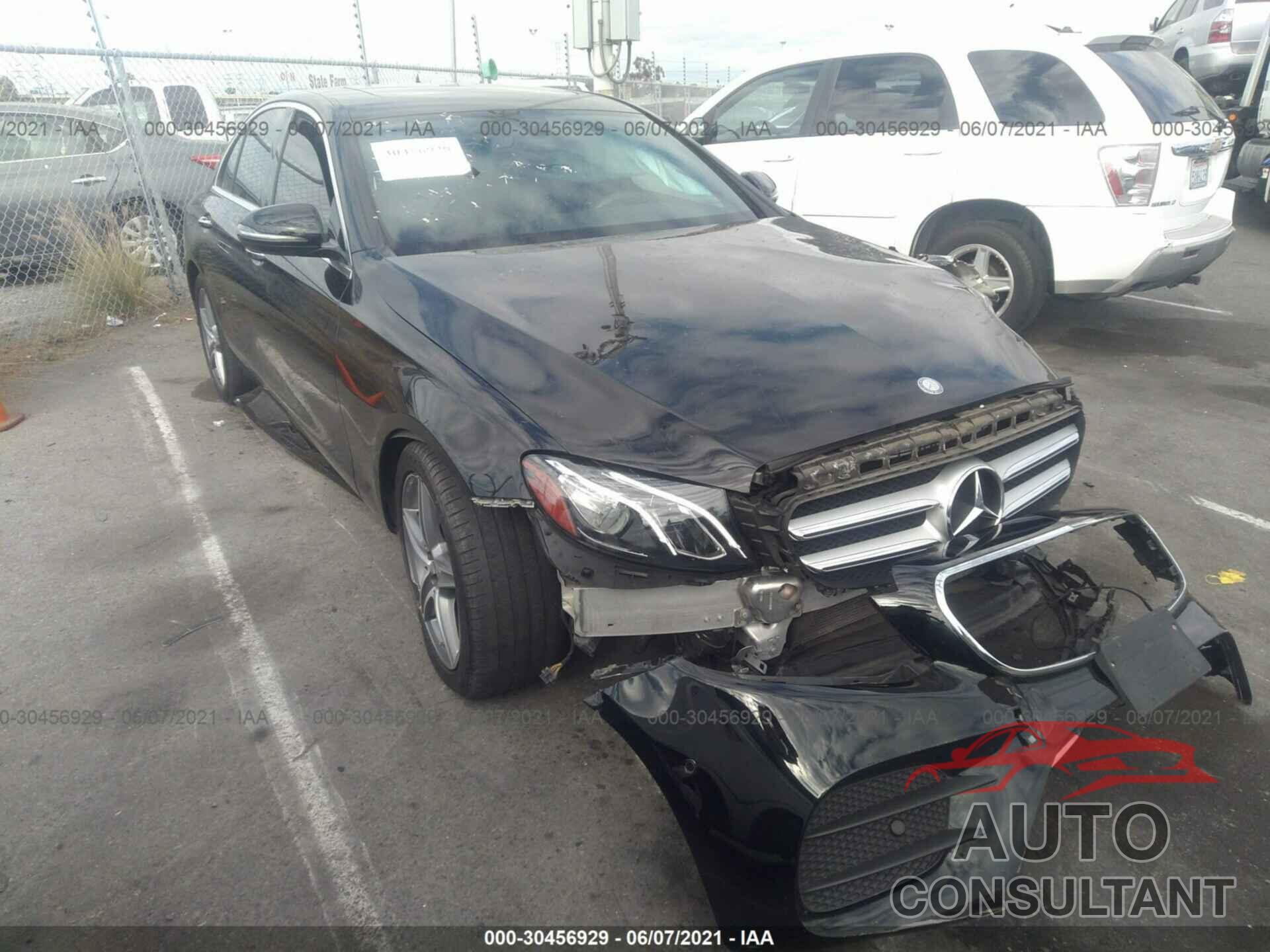 MERCEDES-BENZ E-CLASS 2017 - WDDZF4JB2HA027192