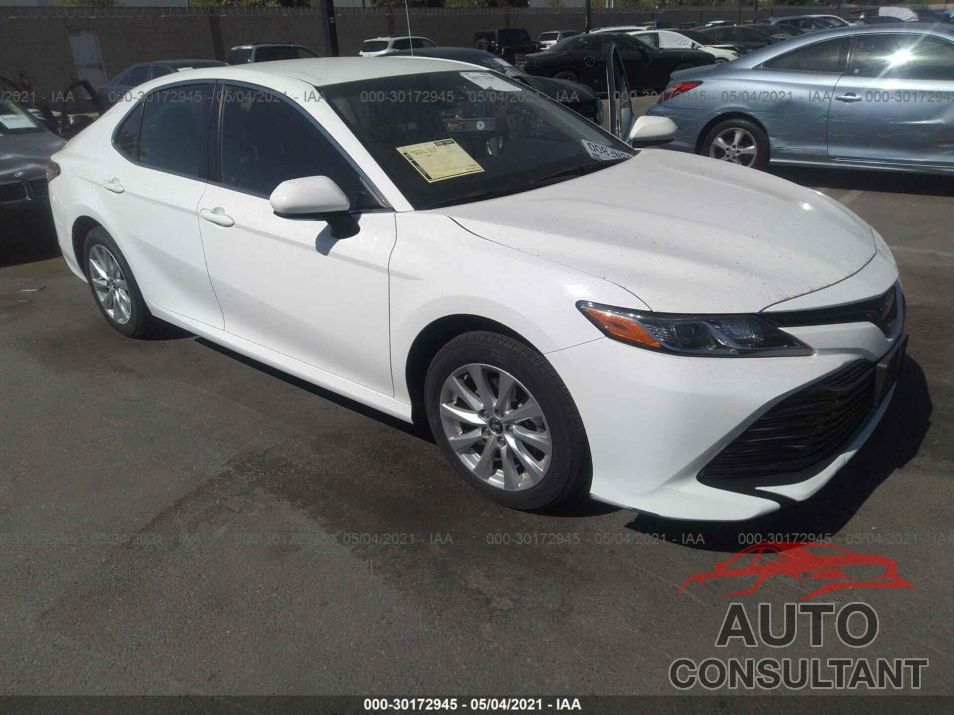TOYOTA CAMRY 2018 - JTNB11HK8J3041778