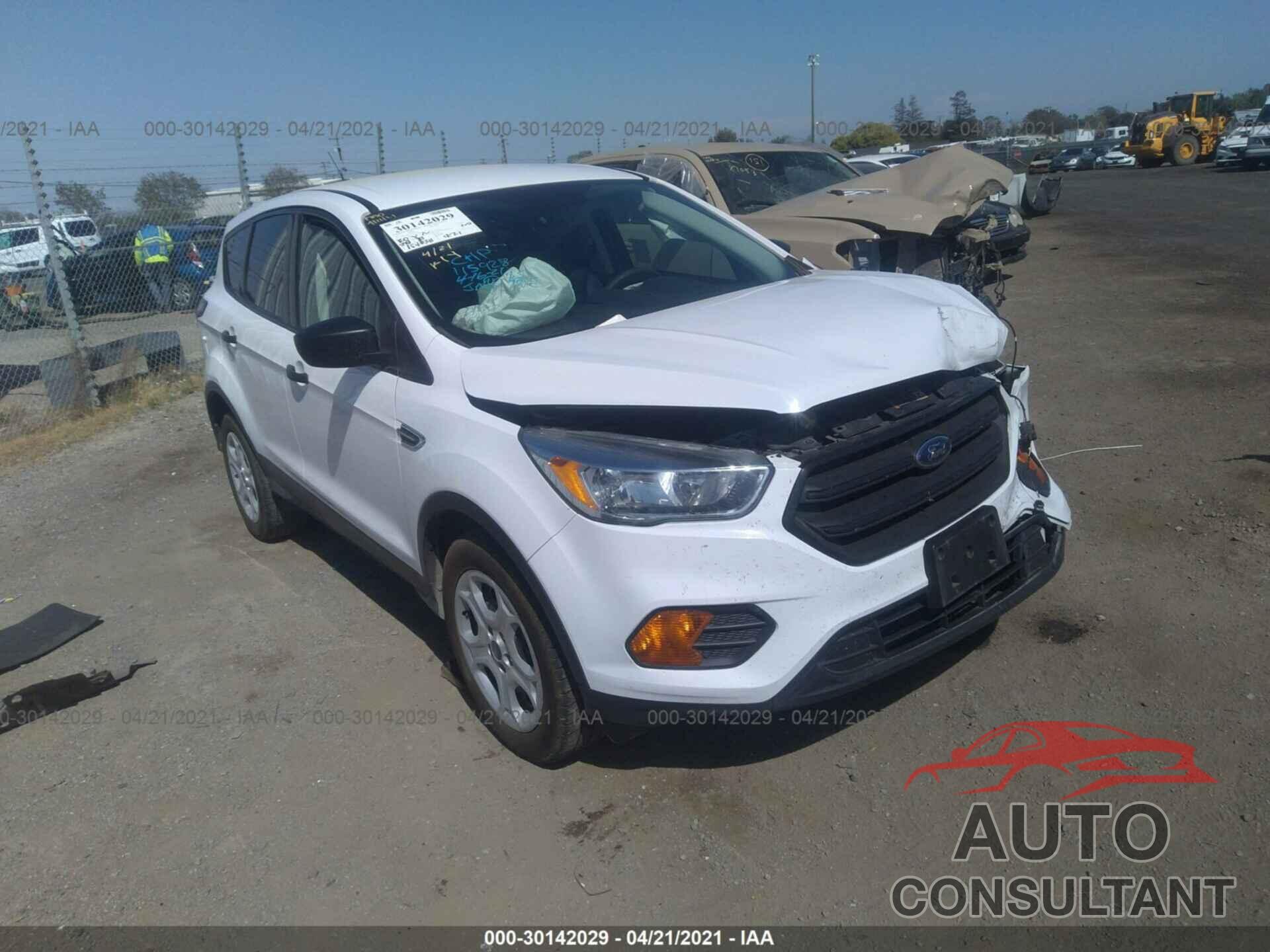 FORD ESCAPE 2017 - 1FMCU0F73HUD67335