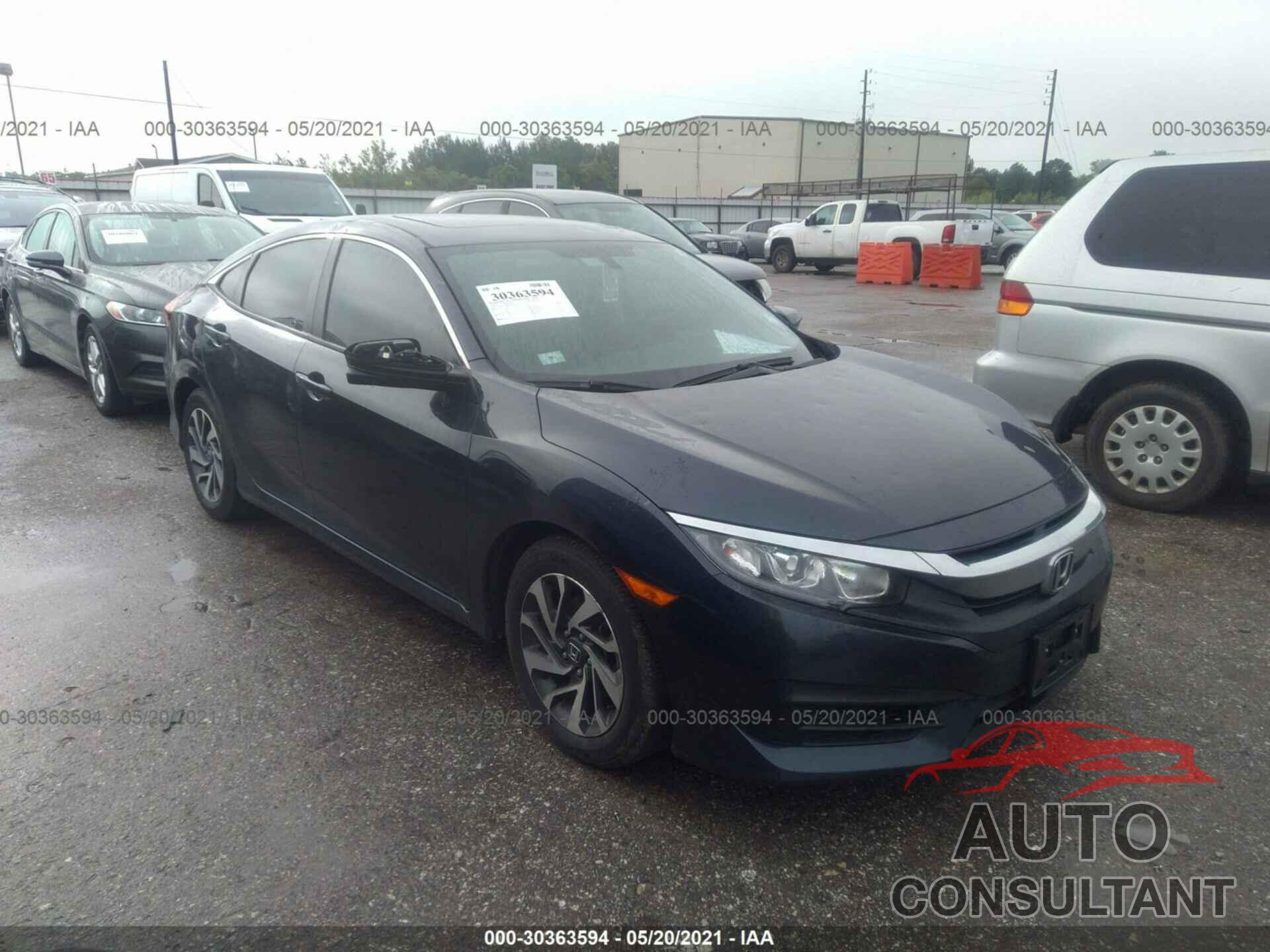 HONDA CIVIC SEDAN 2018 - 2HGFC2F7XJH590207