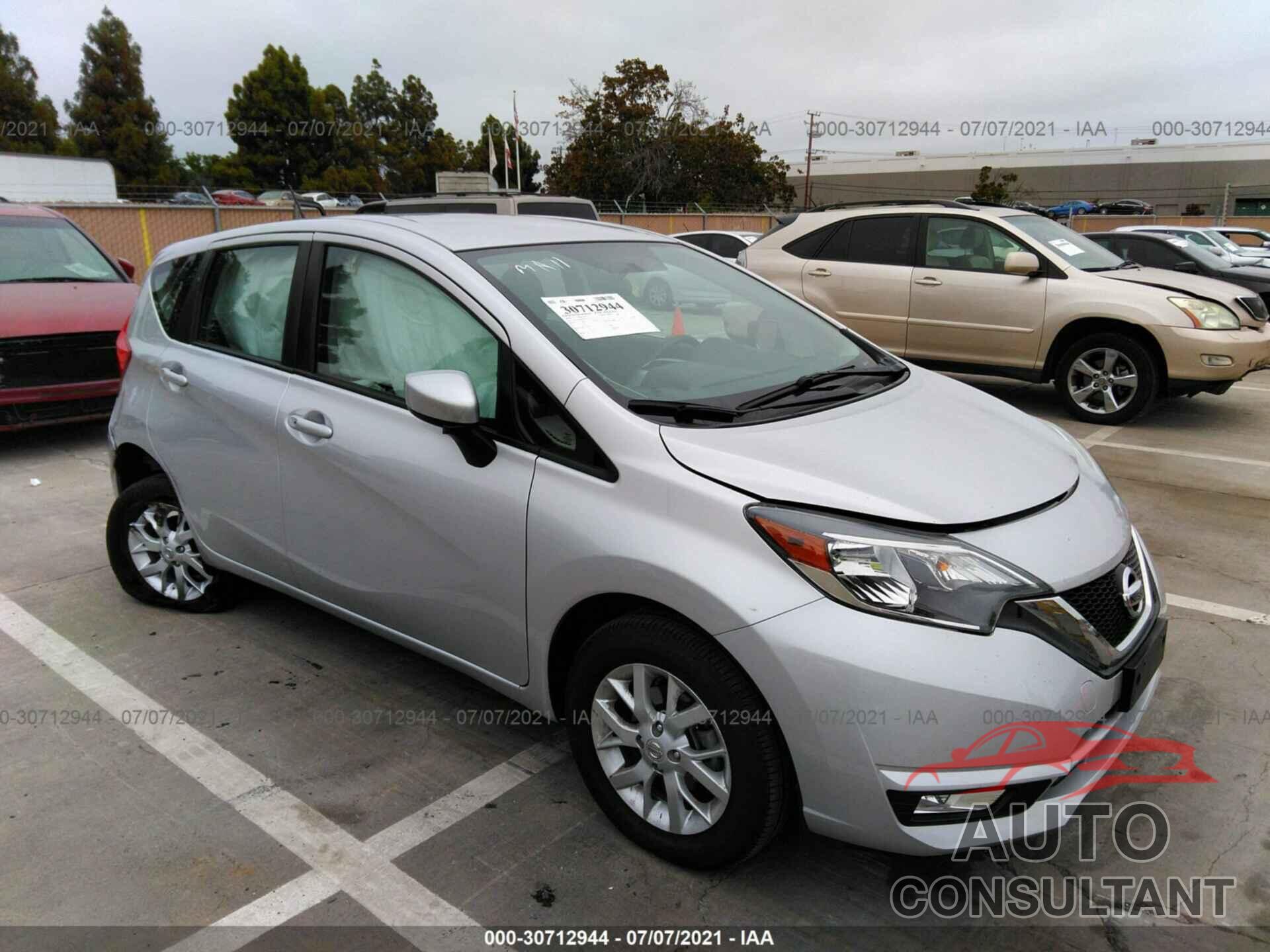 NISSAN VERSA NOTE 2018 - 3N1CE2CP4JL353254