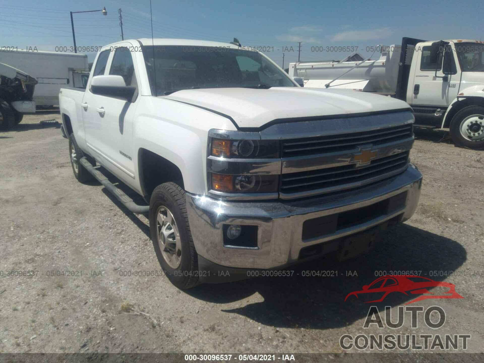 CHEVROLET SILVERADO 2500HD 2018 - 1GC2KVEG5JZ316769