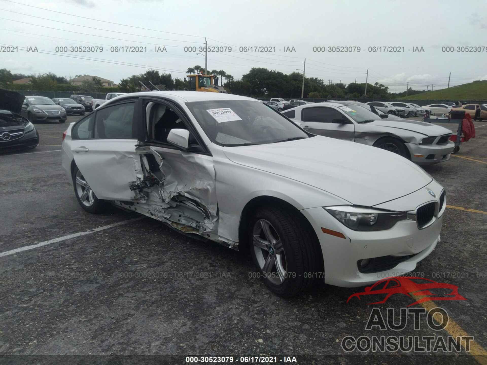BMW 3 SERIES 2015 - WBA3B1G56FNT63667