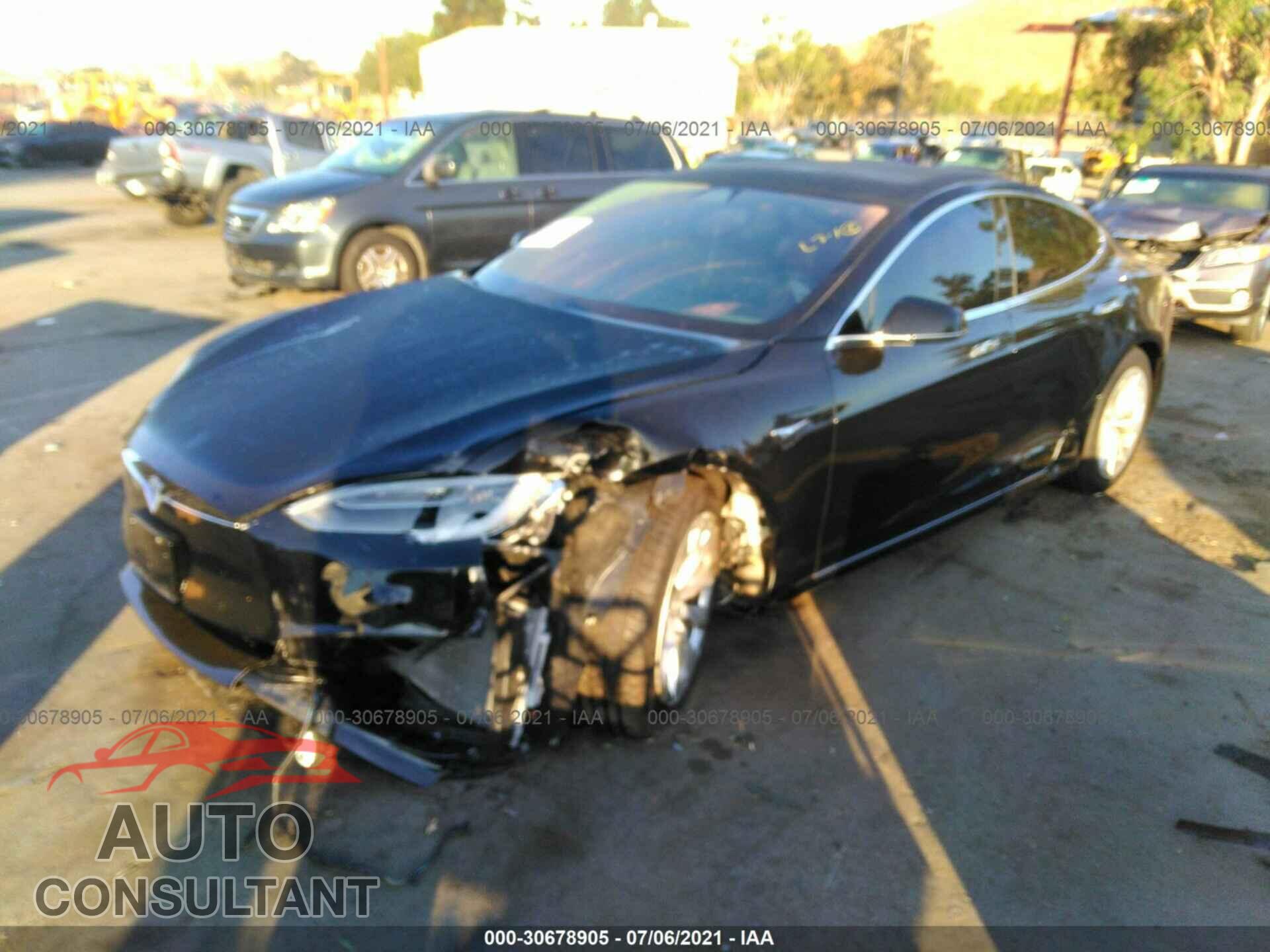TESLA MODEL S 2018 - 5YJSA1E23JF282725