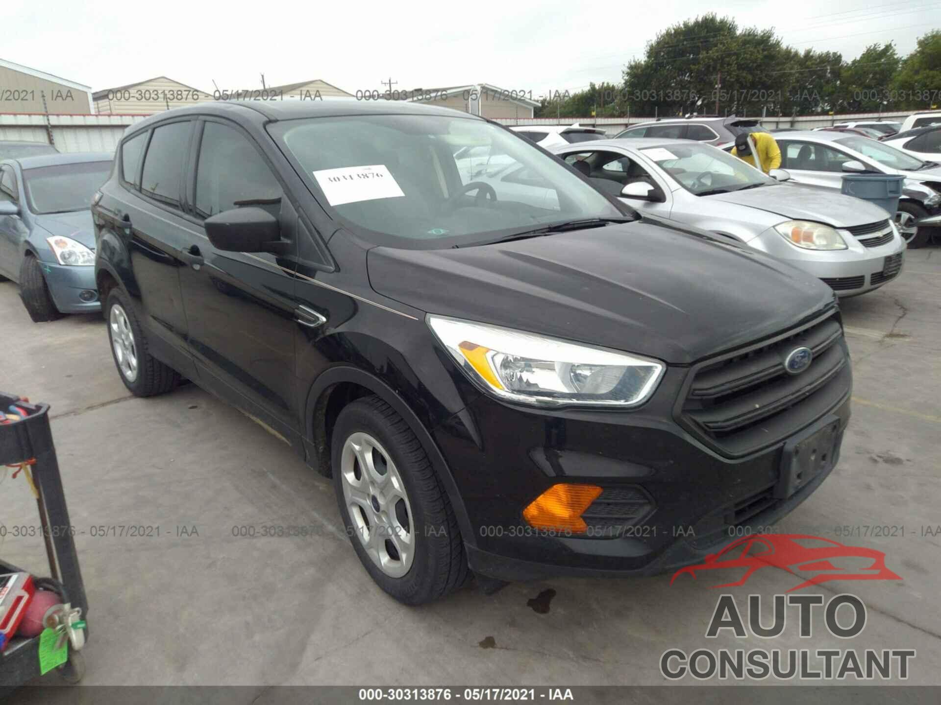 FORD ESCAPE 2017 - 1FMCU0F76HUA27841