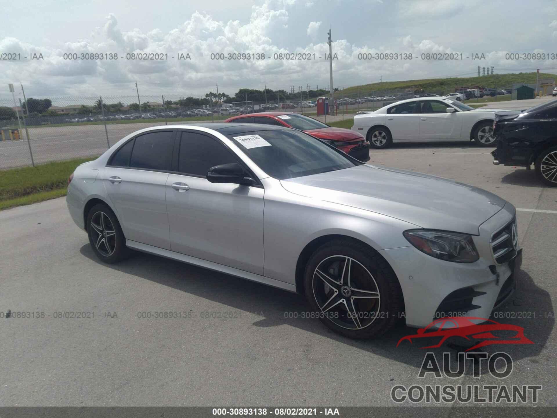MERCEDES-BENZ E-CLASS 2018 - WDDZF4JB0JA303827