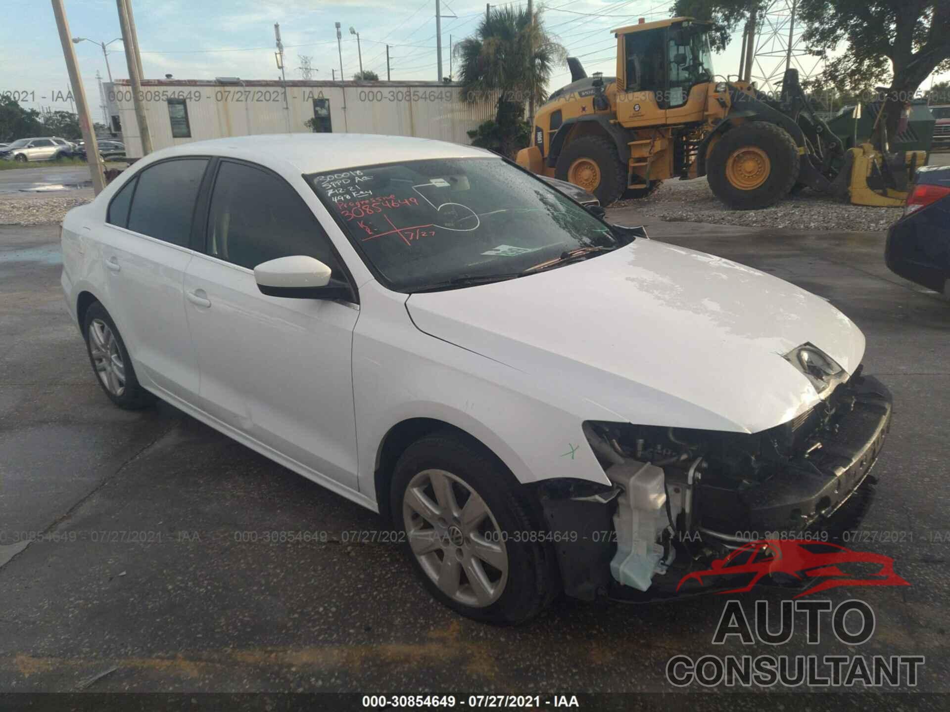 VOLKSWAGEN JETTA 2017 - 3VW2B7AJ3HM200413