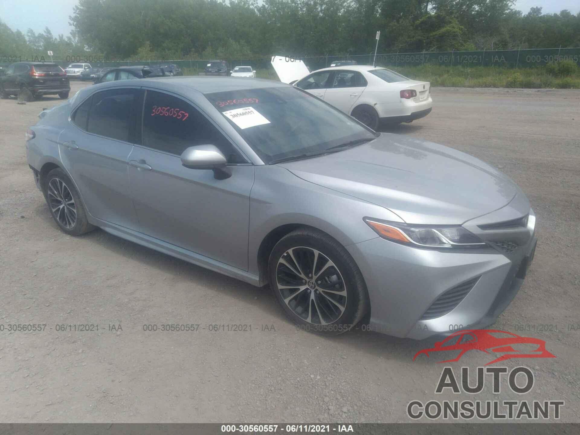 TOYOTA CAMRY 2020 - 4T1G11BK2LU017634