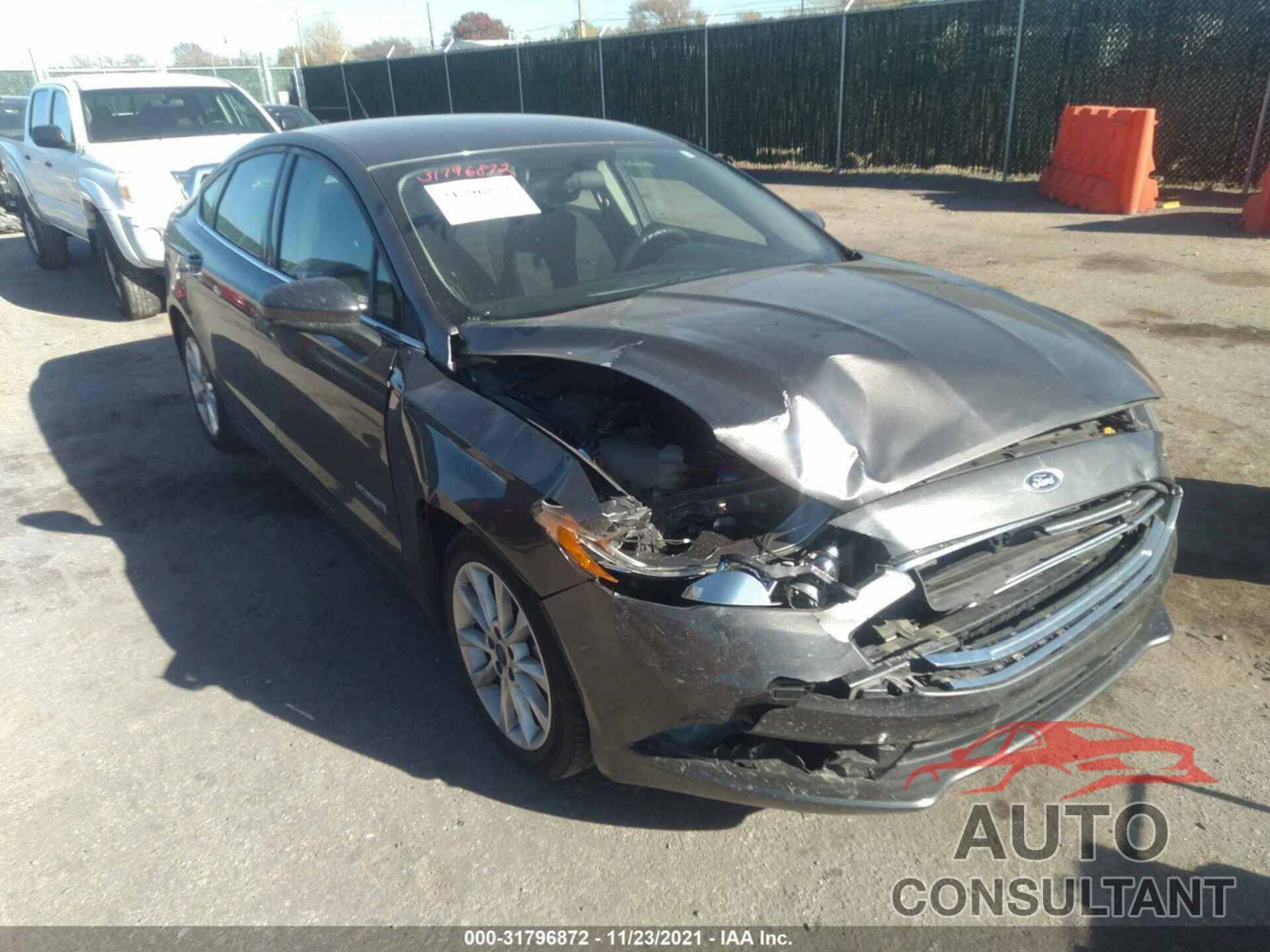 FORD FUSION 2017 - 3FA6P0LU3HR117352