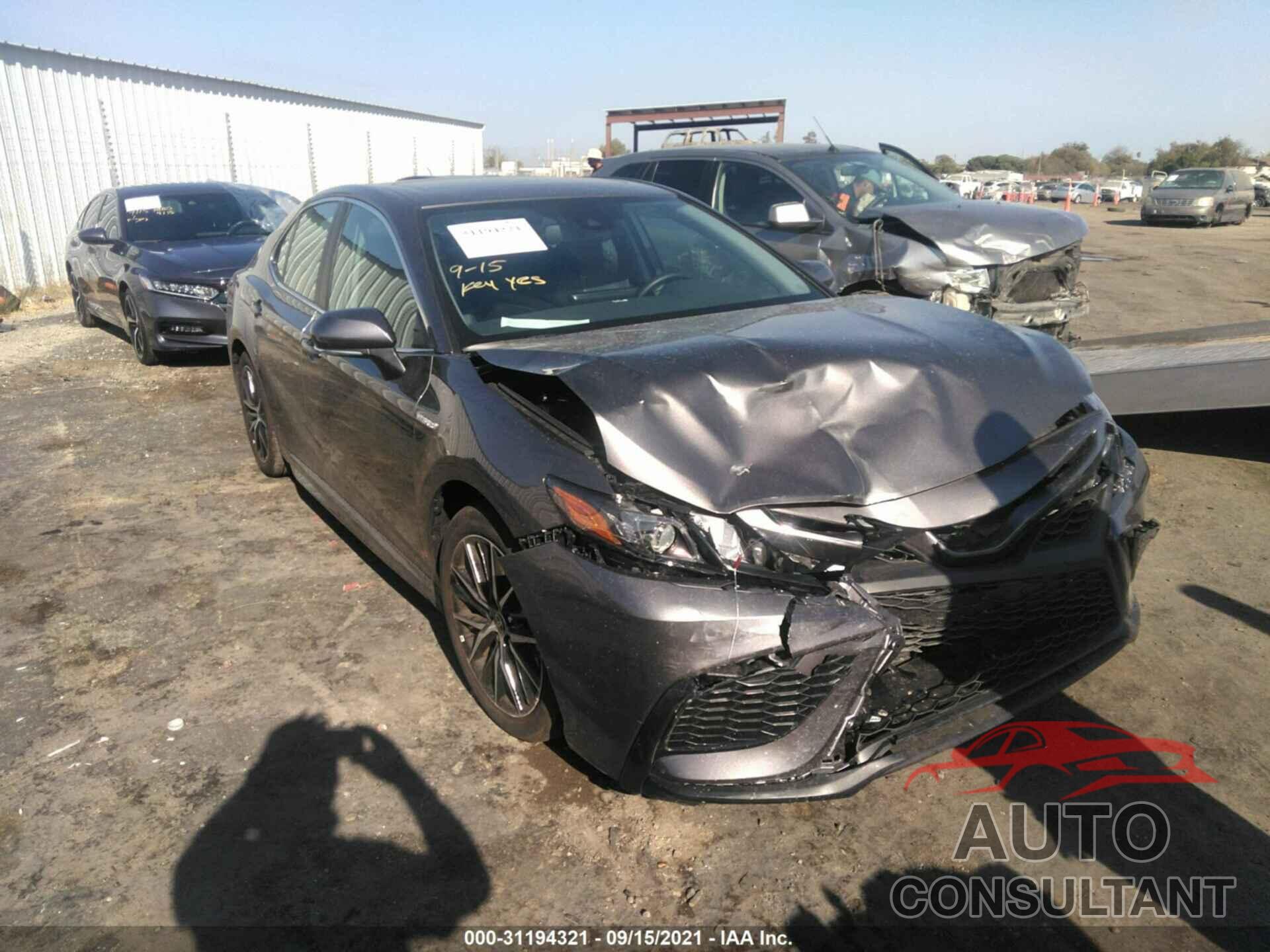 TOYOTA CAMRY 2021 - 4T1S31AK1MU555300