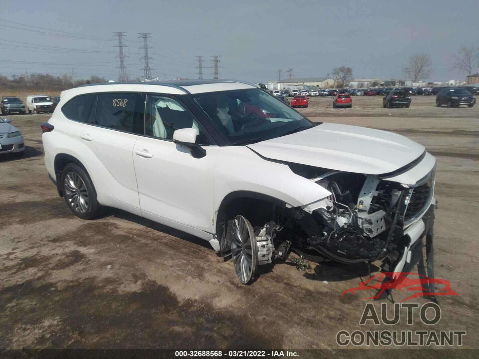 TOYOTA HIGHLANDER 2021 - 5TDFZRBH1MS066468