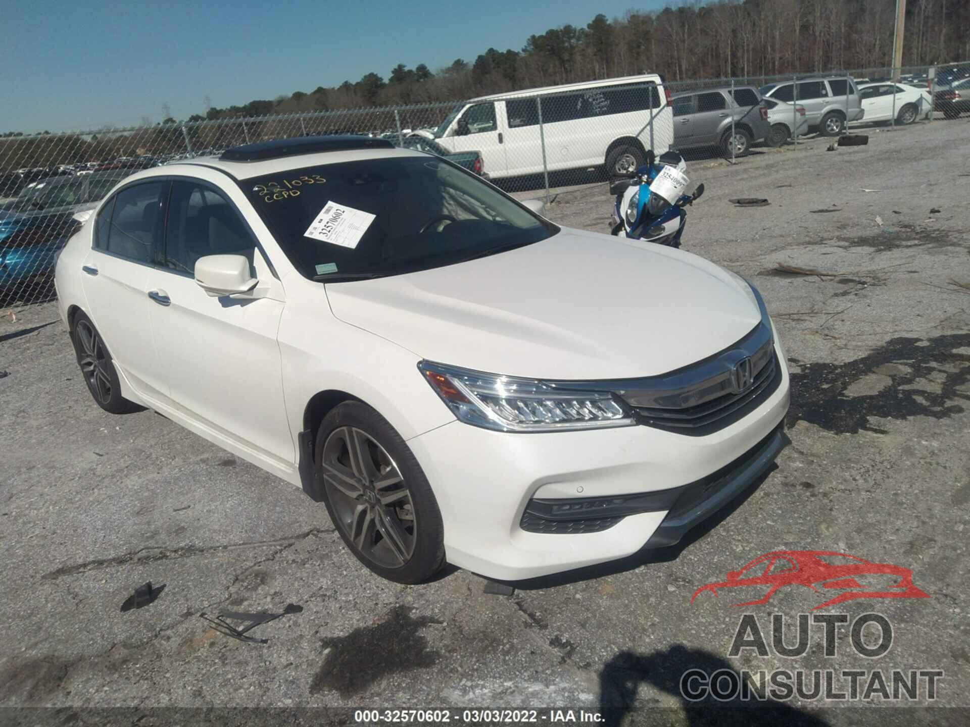 HONDA ACCORD SEDAN 2017 - 1HGCR3F99HA017672