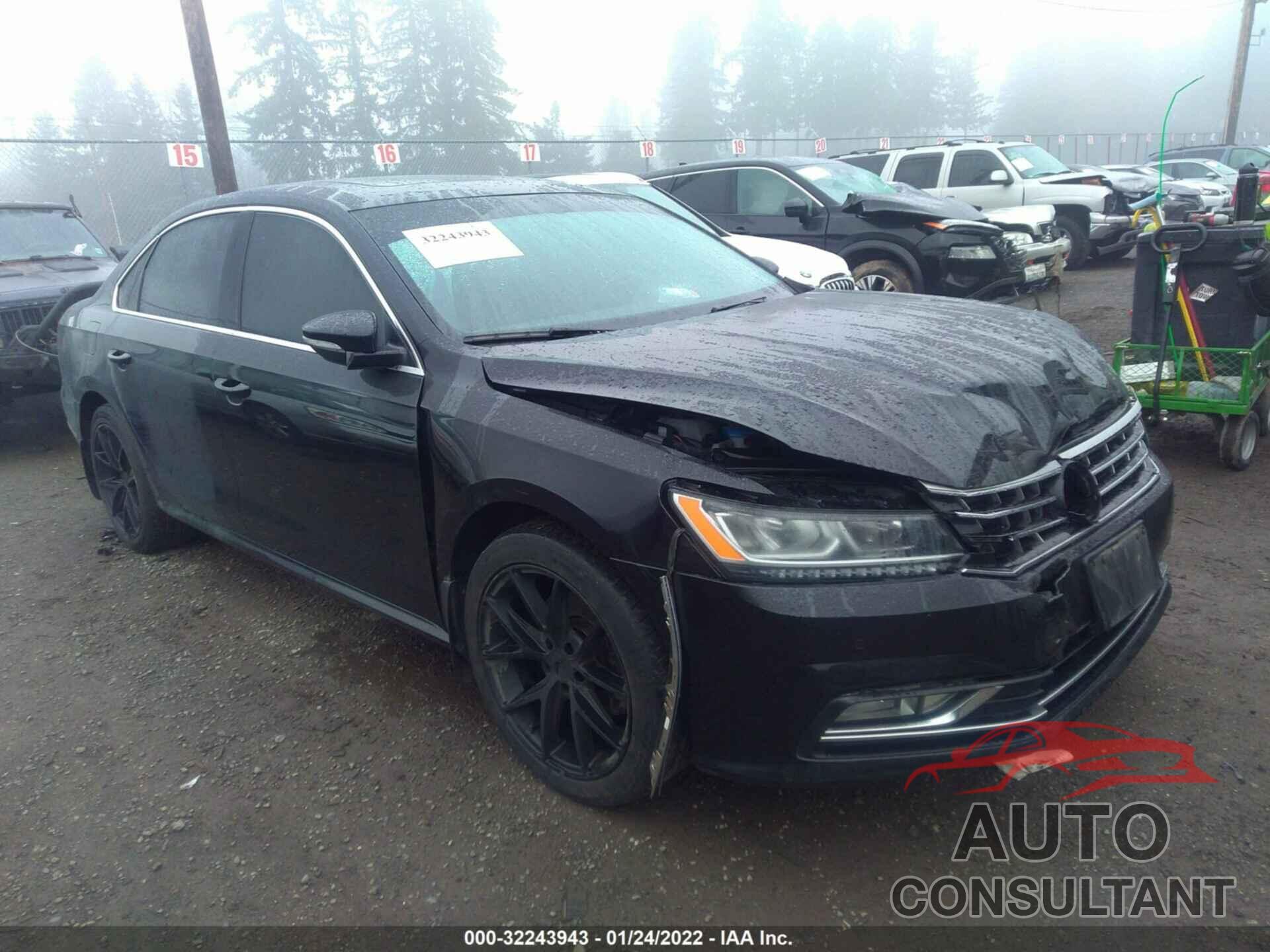 VOLKSWAGEN PASSAT 2018 - 1VWBA7A34JC022636