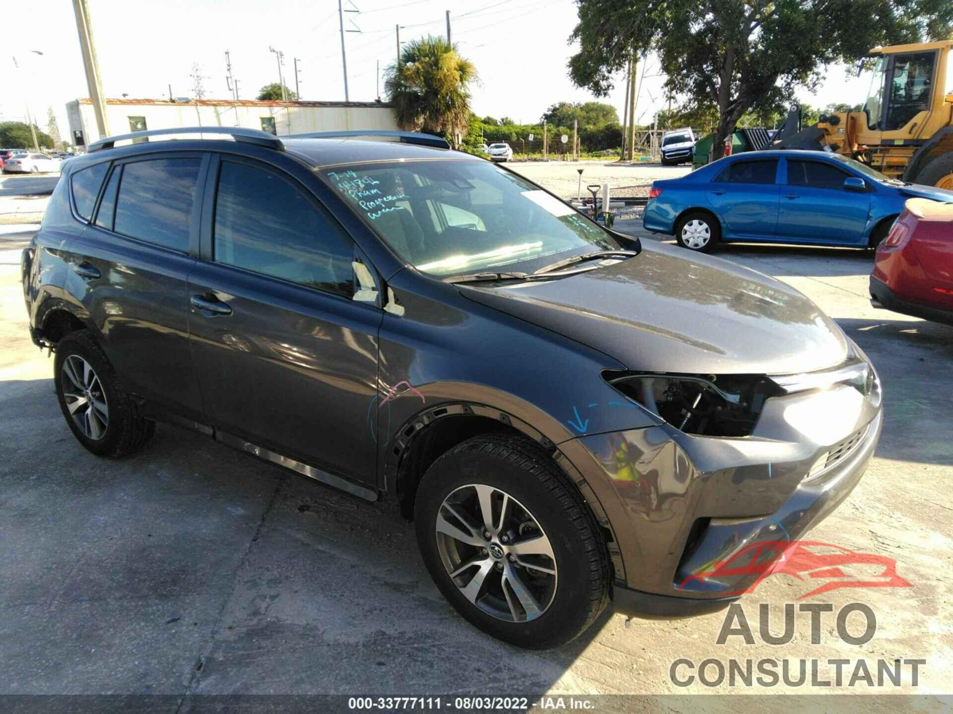 TOYOTA RAV4 2018 - 2T3WFREV7JW477555