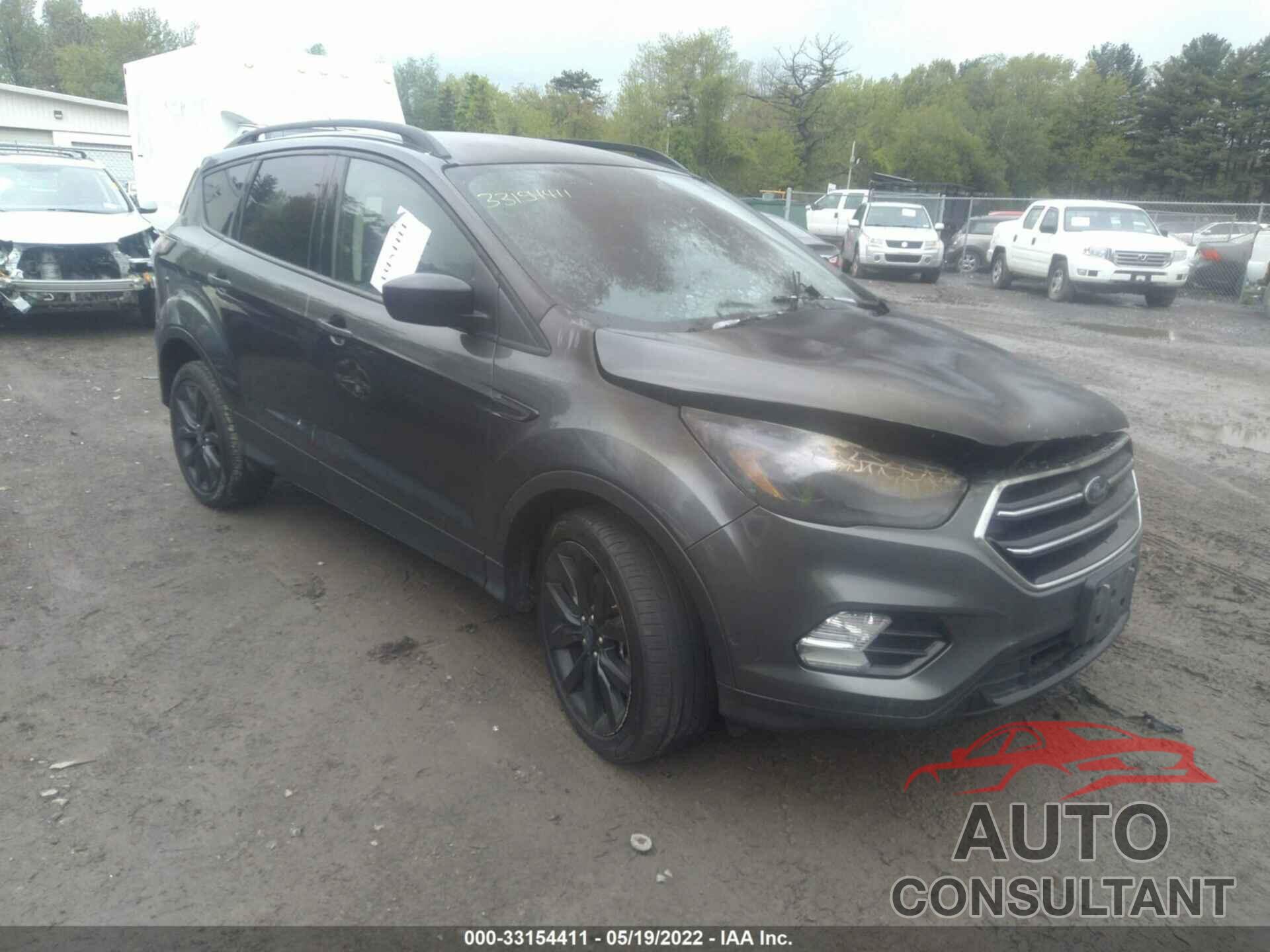 FORD ESCAPE 2018 - 1FMCU9GD6JUB33785