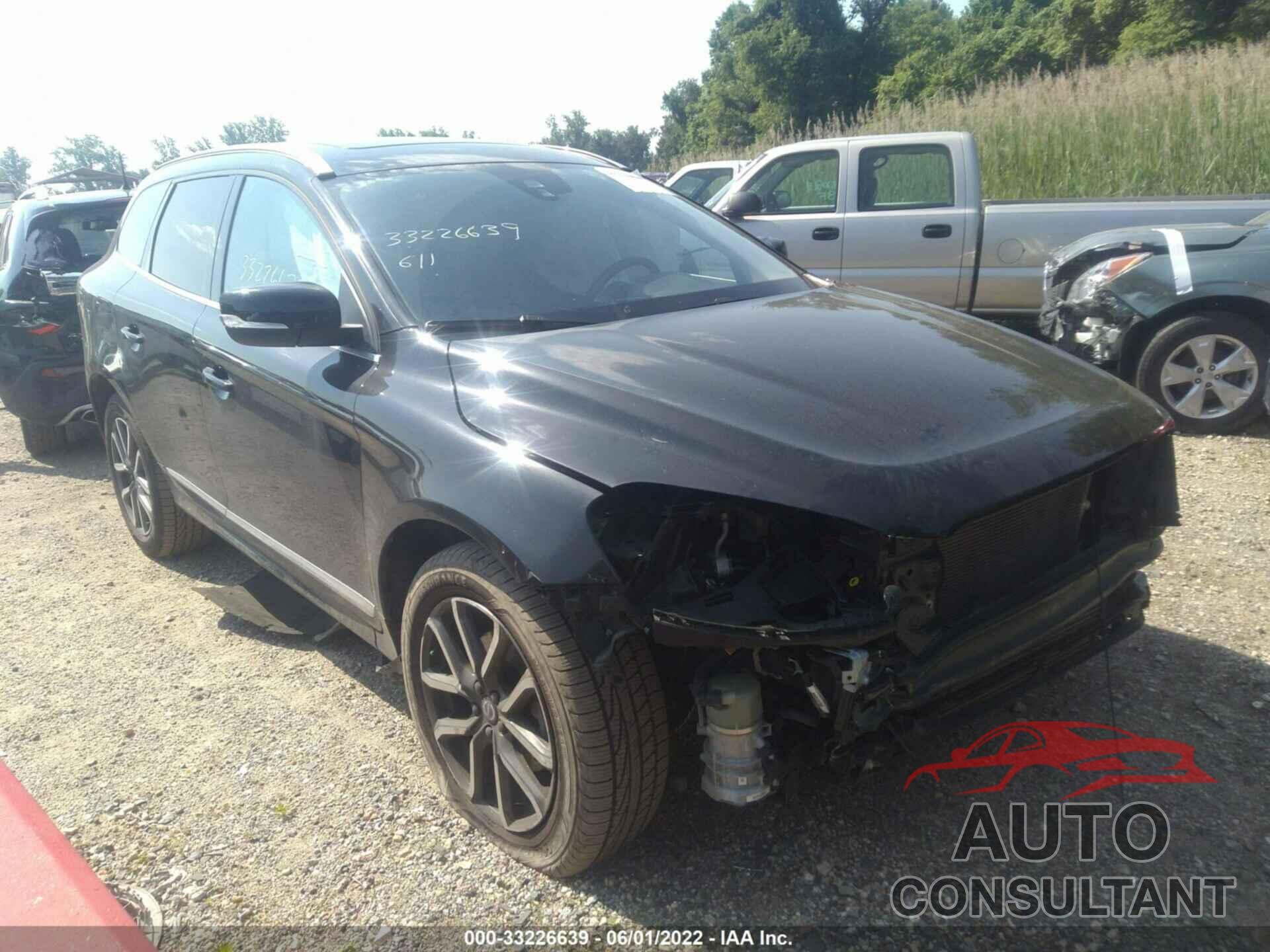 VOLVO XC60 2017 - YV449MRR5H2043987