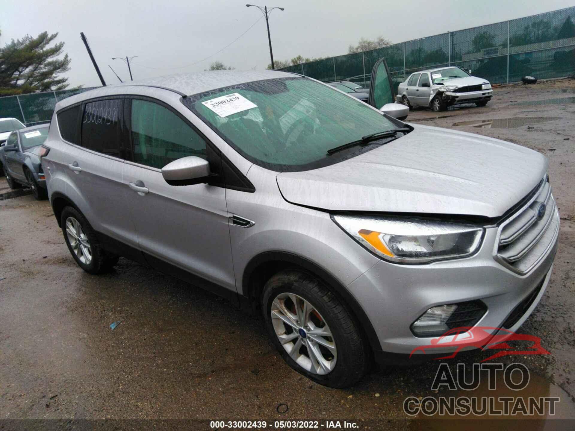 FORD ESCAPE 2017 - 1FMCU9GD7HUA68696