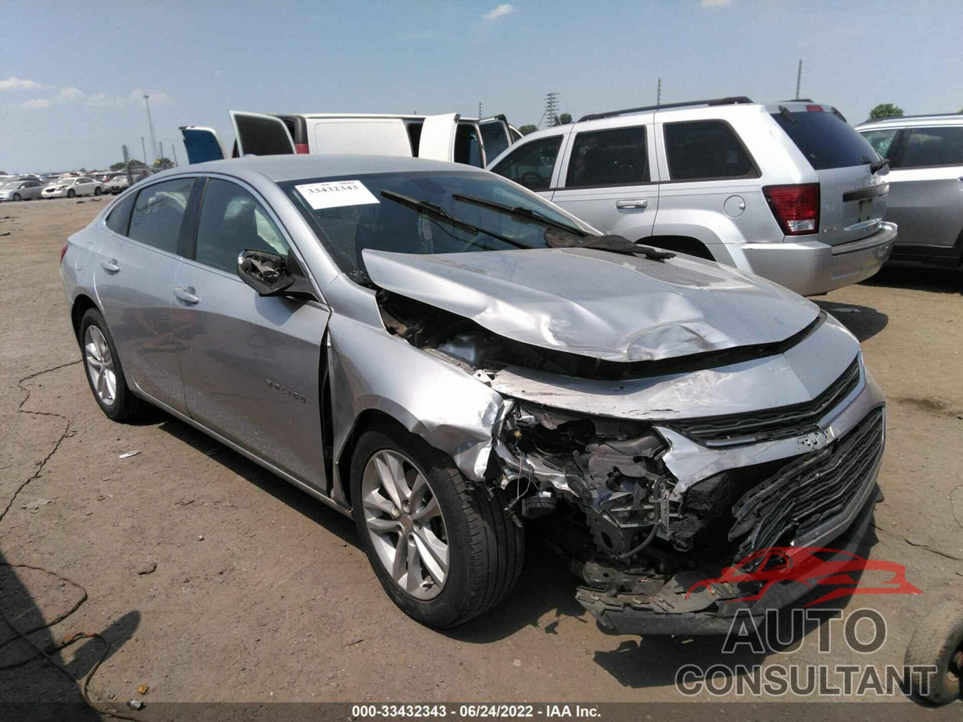 CHEVROLET MALIBU 2018 - 1G1ZD5ST6JF157295