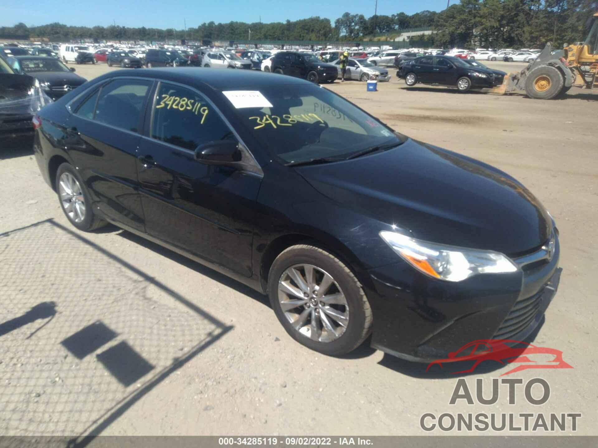TOYOTA CAMRY 2016 - 4T4BF1FK7GR553917