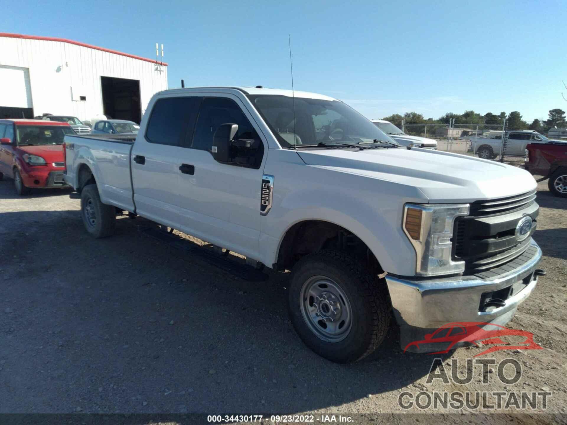 FORD SUPER DUTY F-250 SRW 2018 - 1FT7W2B67JEC56702